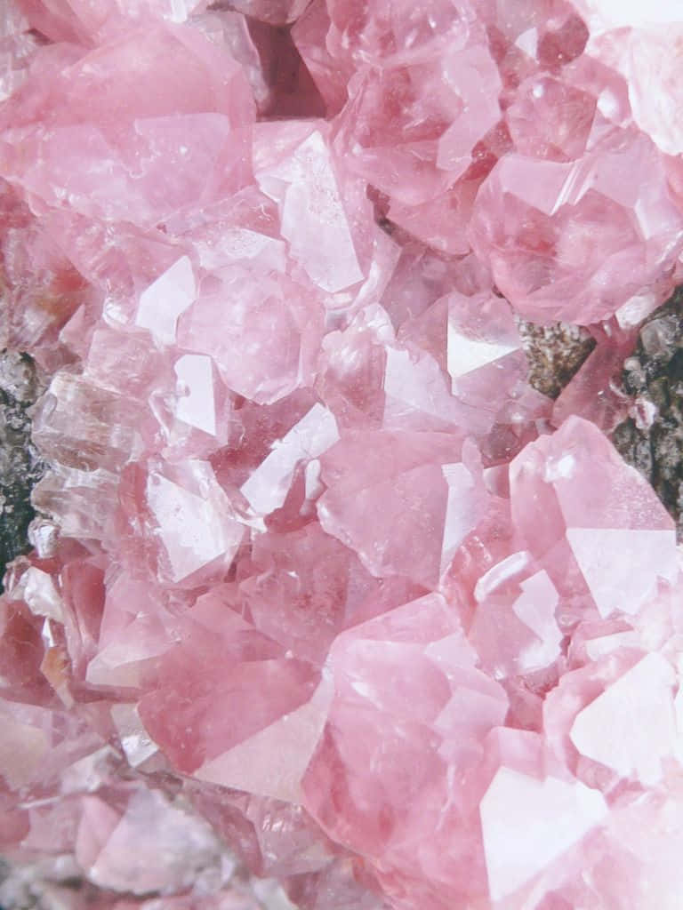 pink rose quartz crystals, sparkling, sharp facets, SD Phone Wallpaper