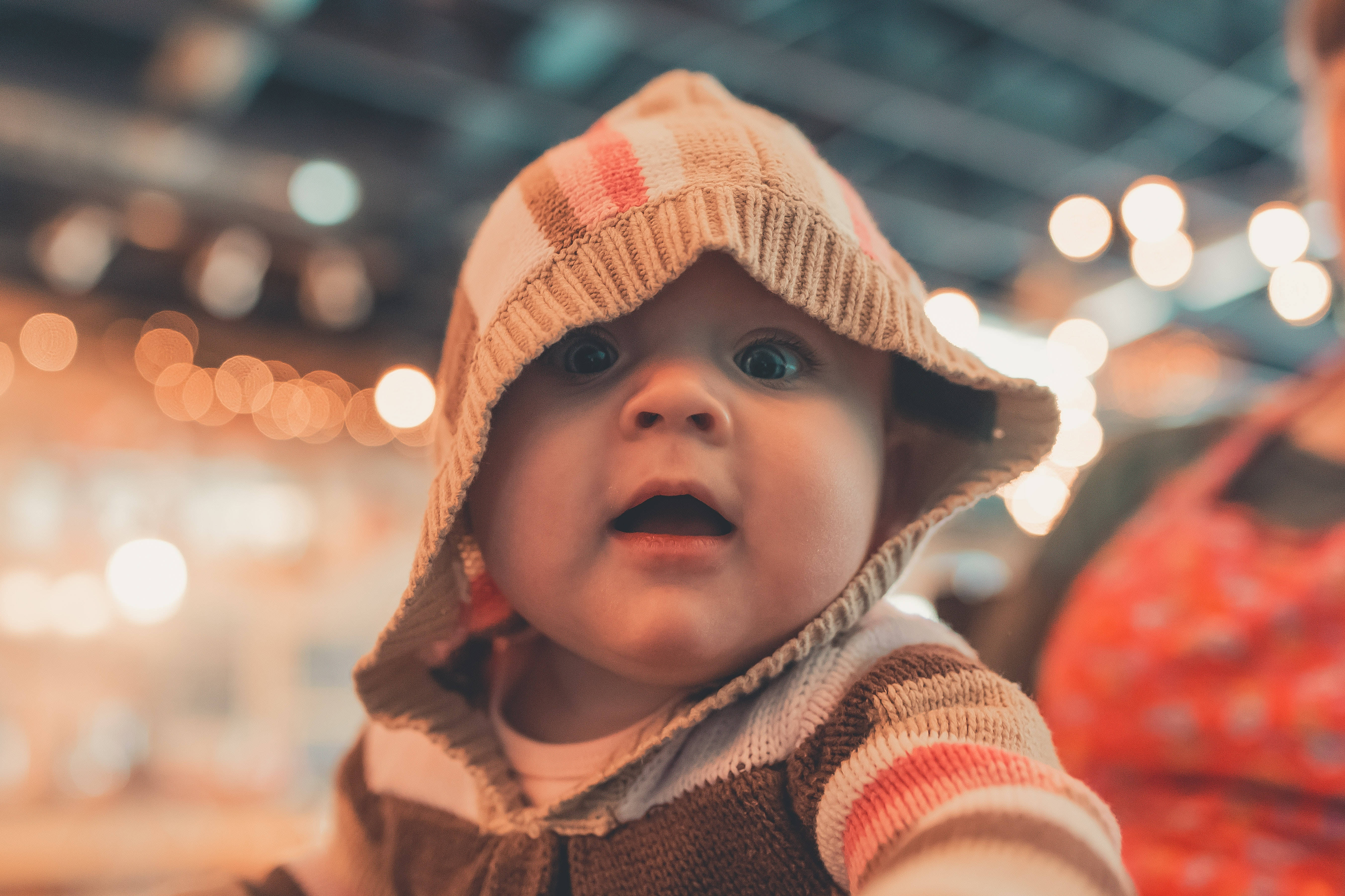 striped hoodie, striped knit hat, warm bokeh lights, 5K Desktop Wallpaper