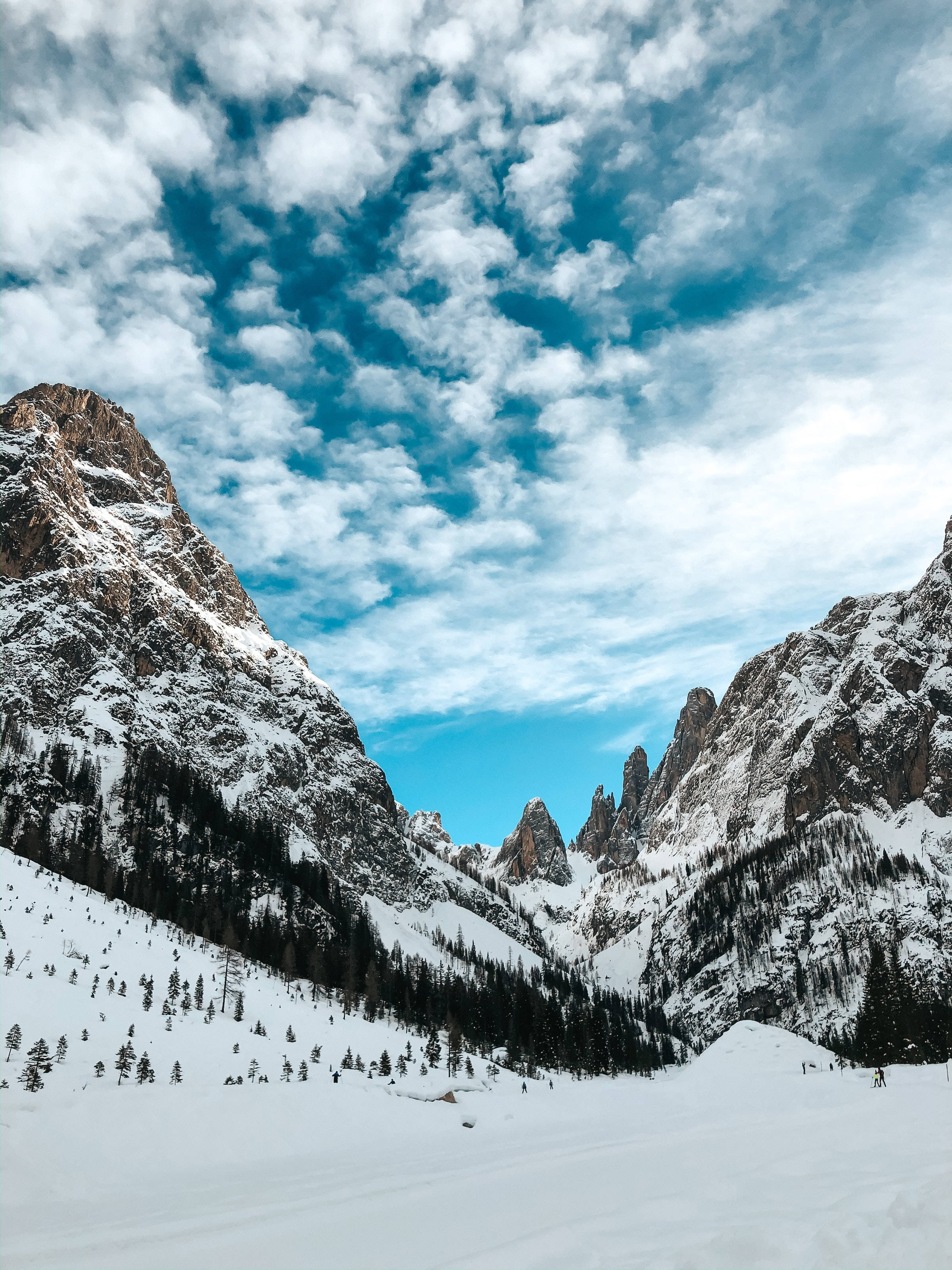 Cute Blue Aesthetic, snowy mountain, vibrant blue sky, 2K Phone Wallpaper