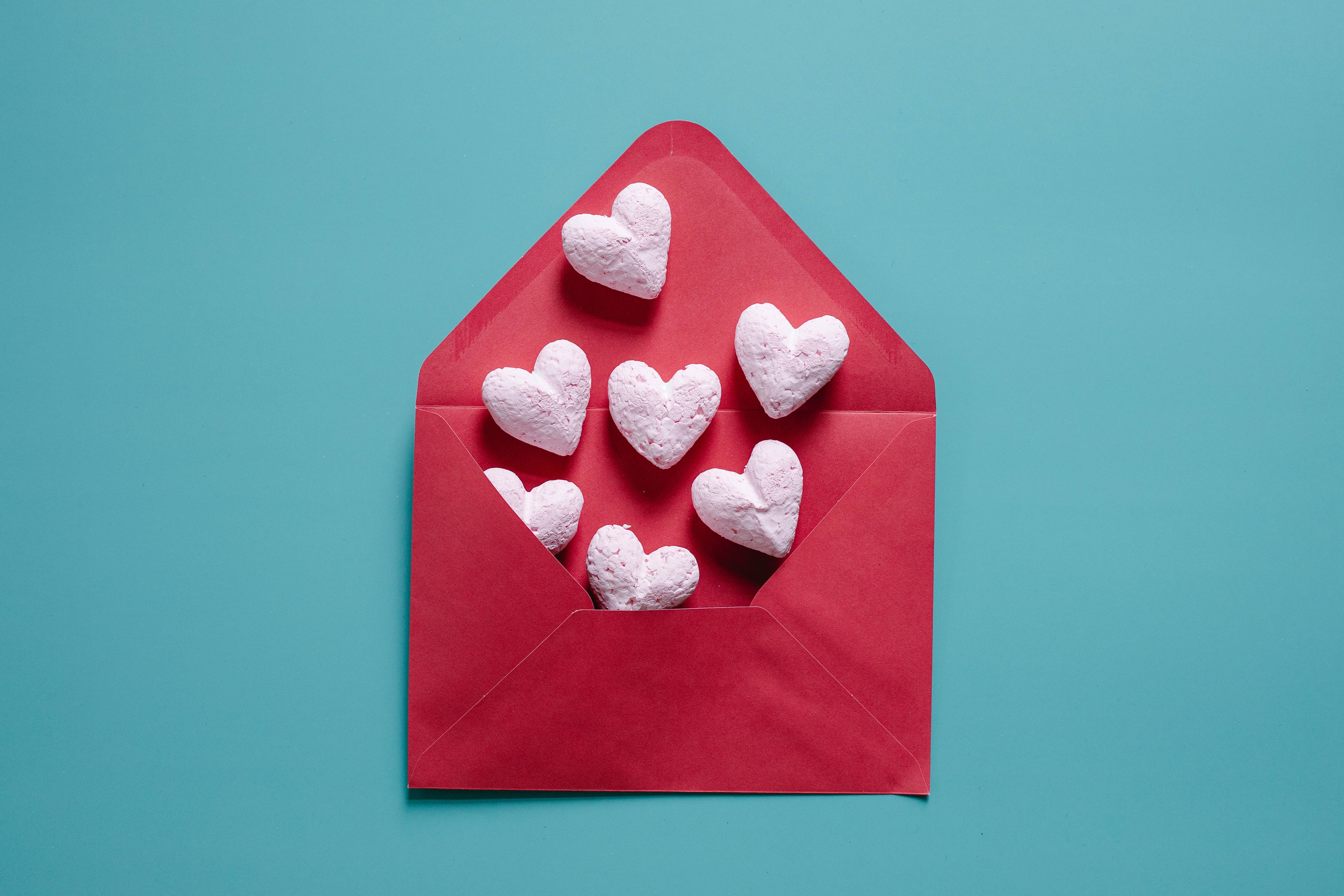 Cute Blue, red envelope, teal background, 4K Desktop Wallpaper
