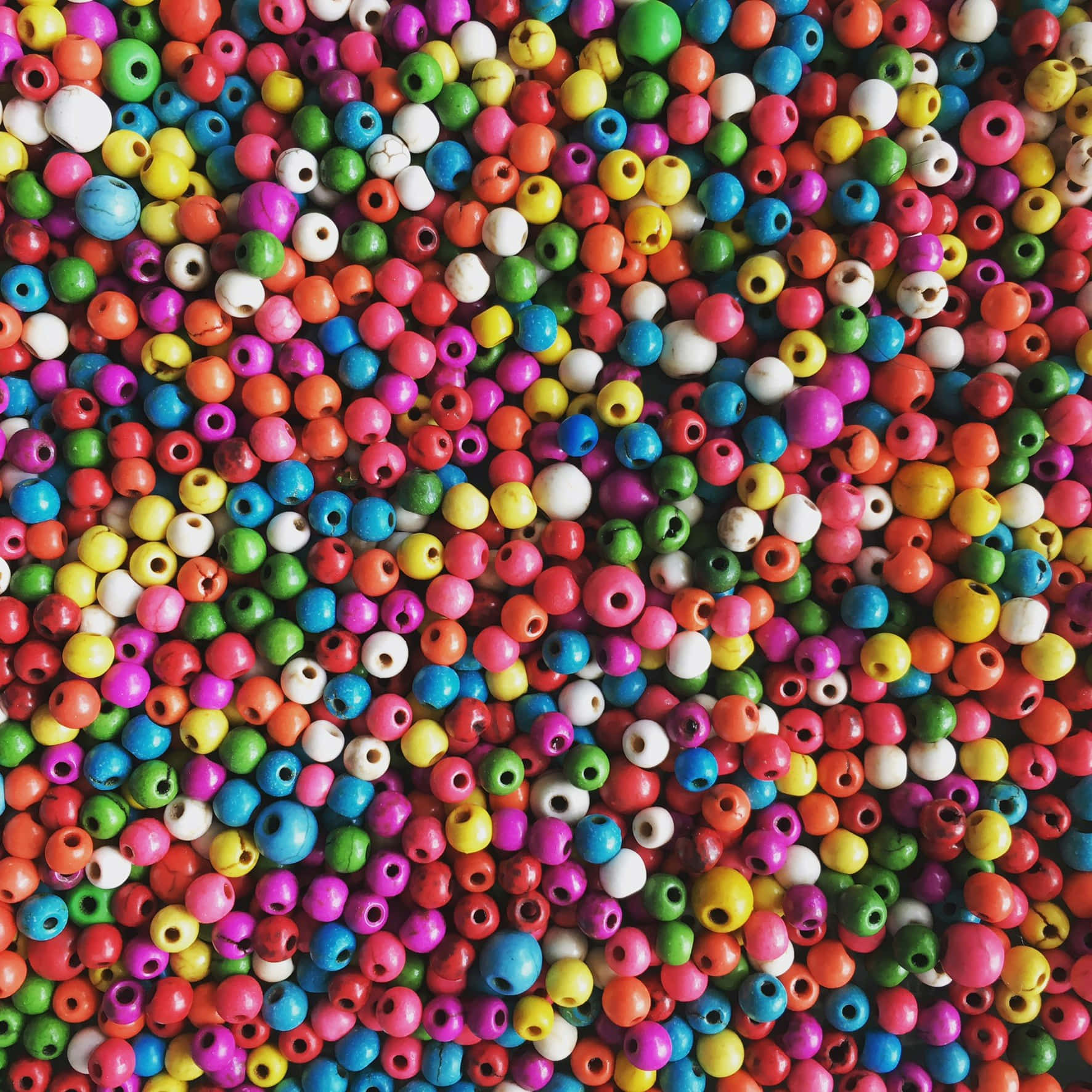 colorful beads, multicolored wooden beads, rainbow of hues, HD Desktop Wallpaper