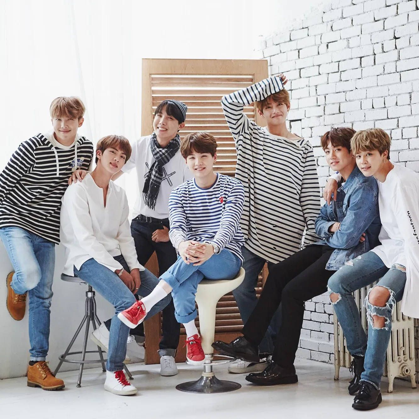 BTS, cabin, white brick wall, HD Desktop Wallpaper