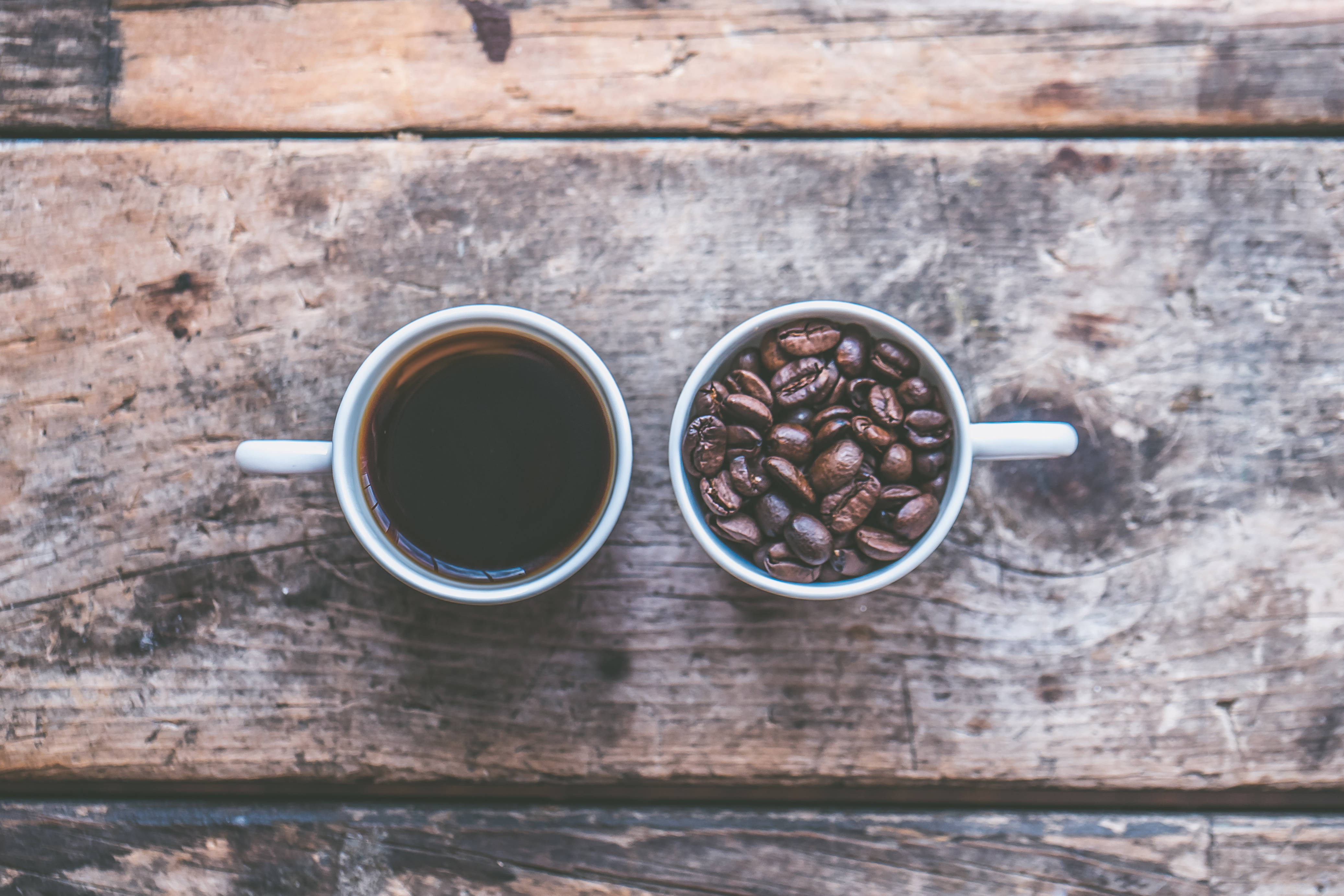 white mugs, black coffee, roasted beans, 4K Desktop Wallpaper