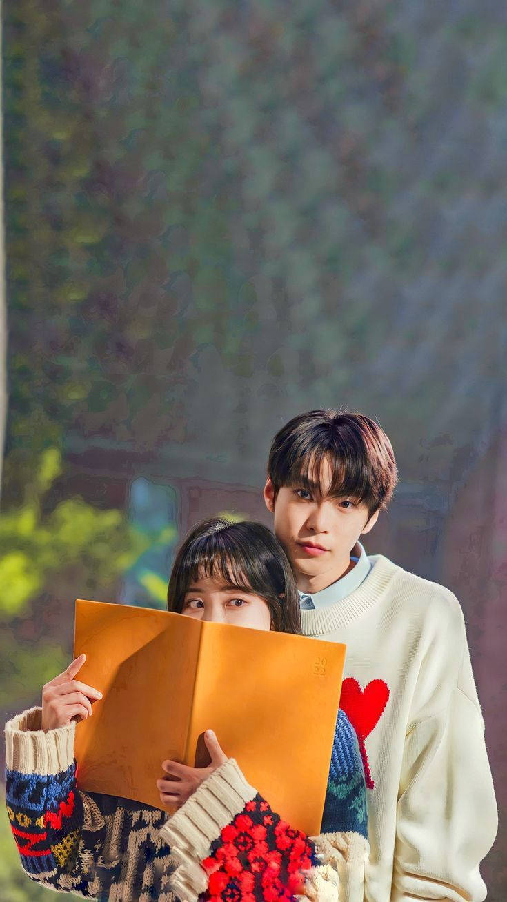 Korean couple, sweater jackets, book, HD Phone Wallpaper