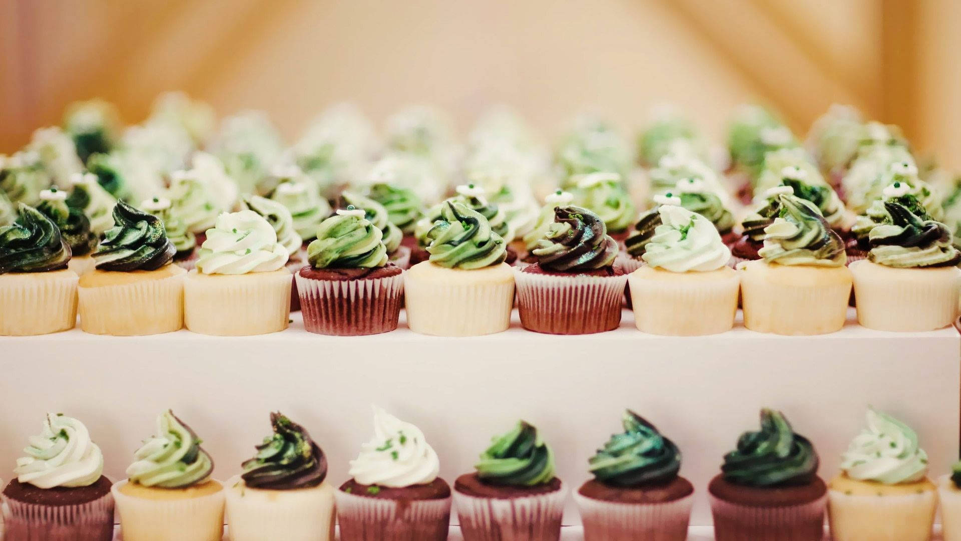 cupcake, green and white swirl frosting, tiered stand, Full HD Desktop Wallpaper