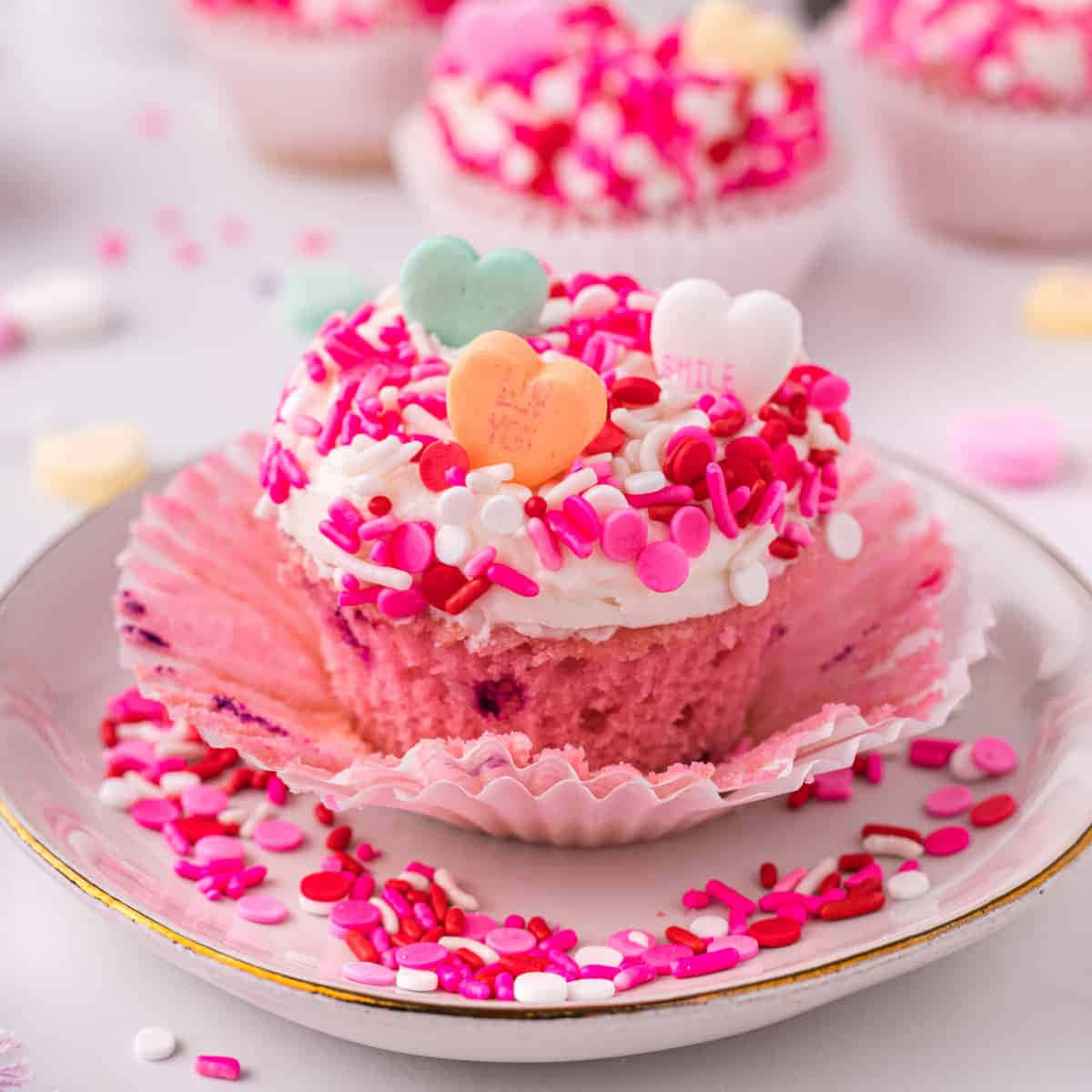 pink cupcake, white frosting, colorful heart-shaped sprinkles, SD Desktop Wallpaper