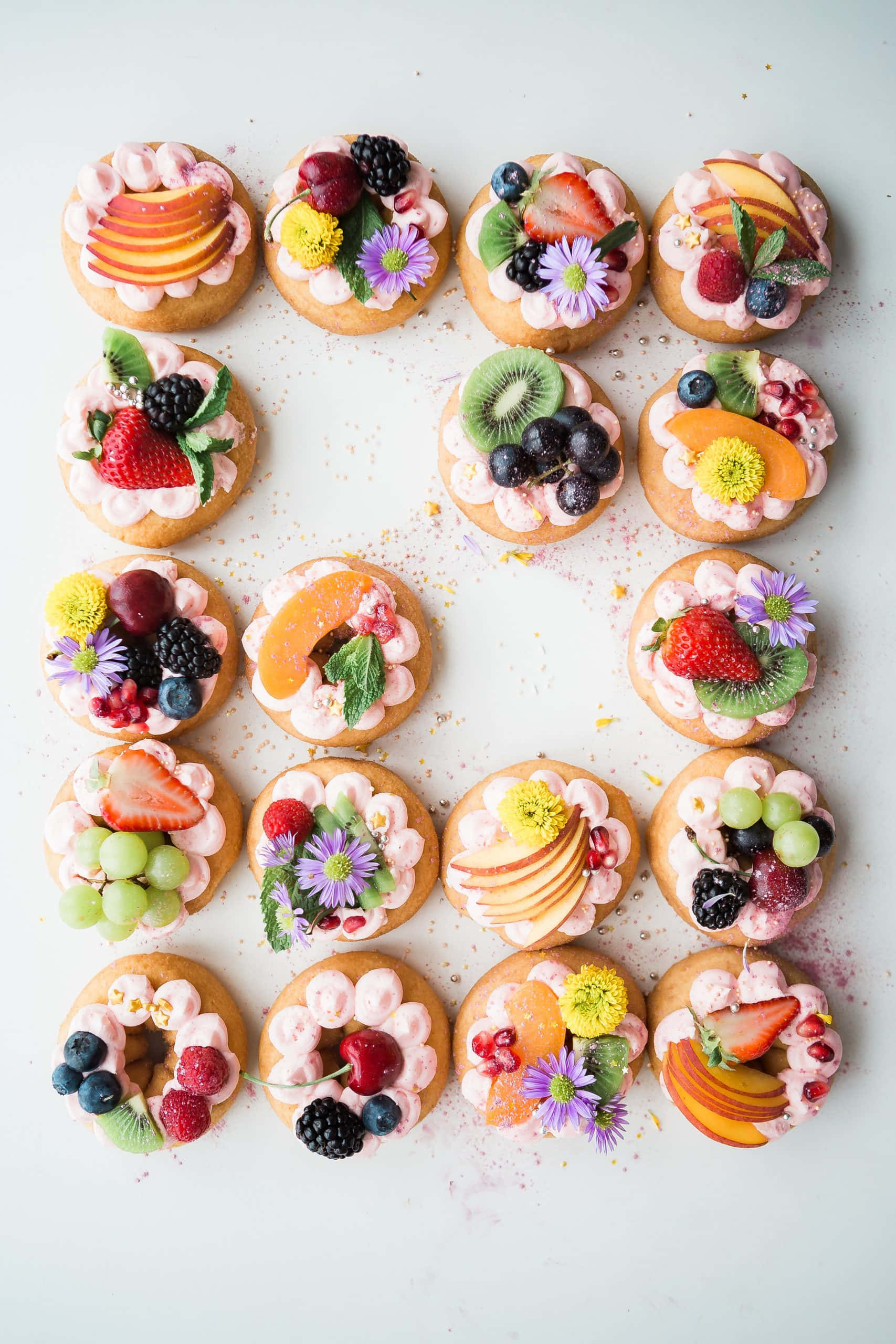 cute dessert, miniature desserts, wooden table, 2K Phone Wallpaper