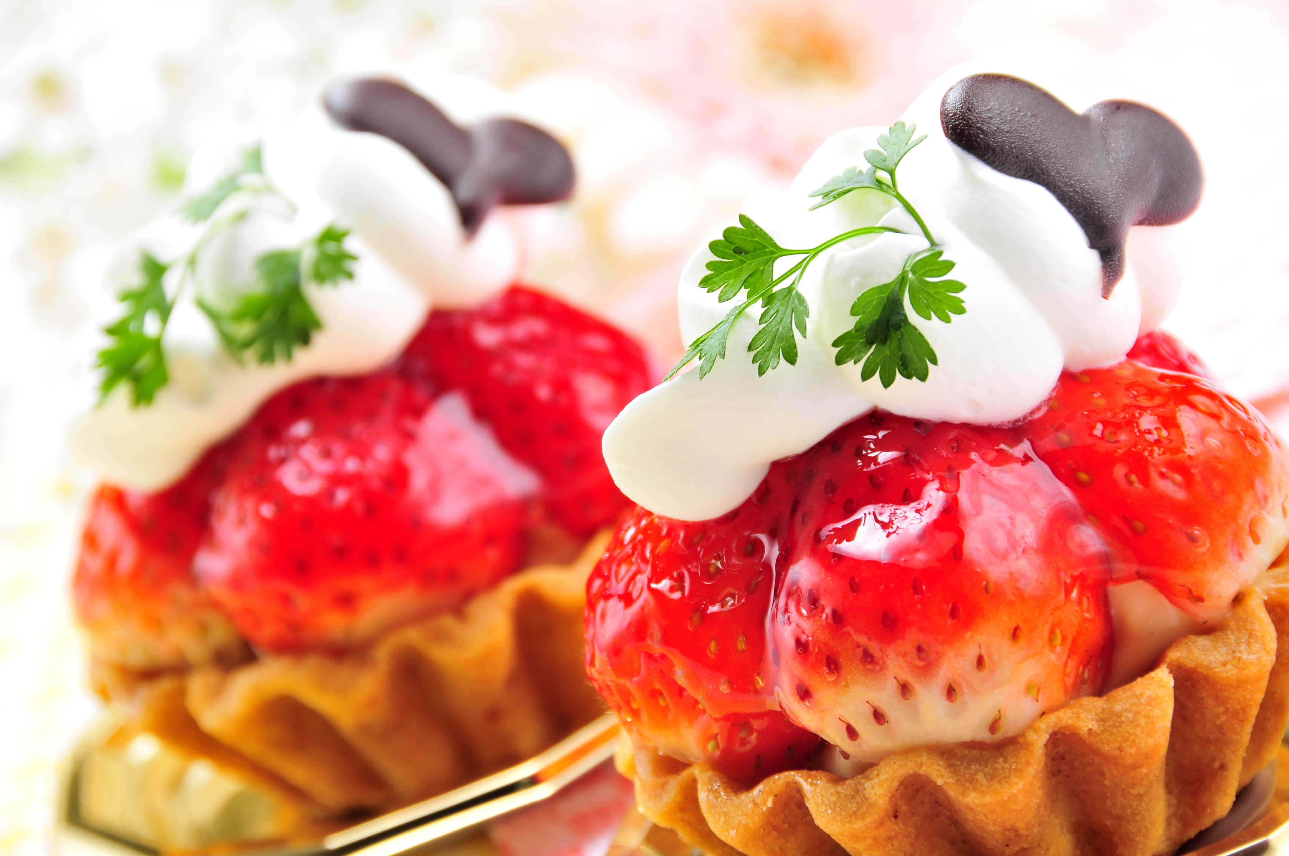 strawberry tarts, whipped cream, chocolate hearts, 4K Desktop Wallpaper