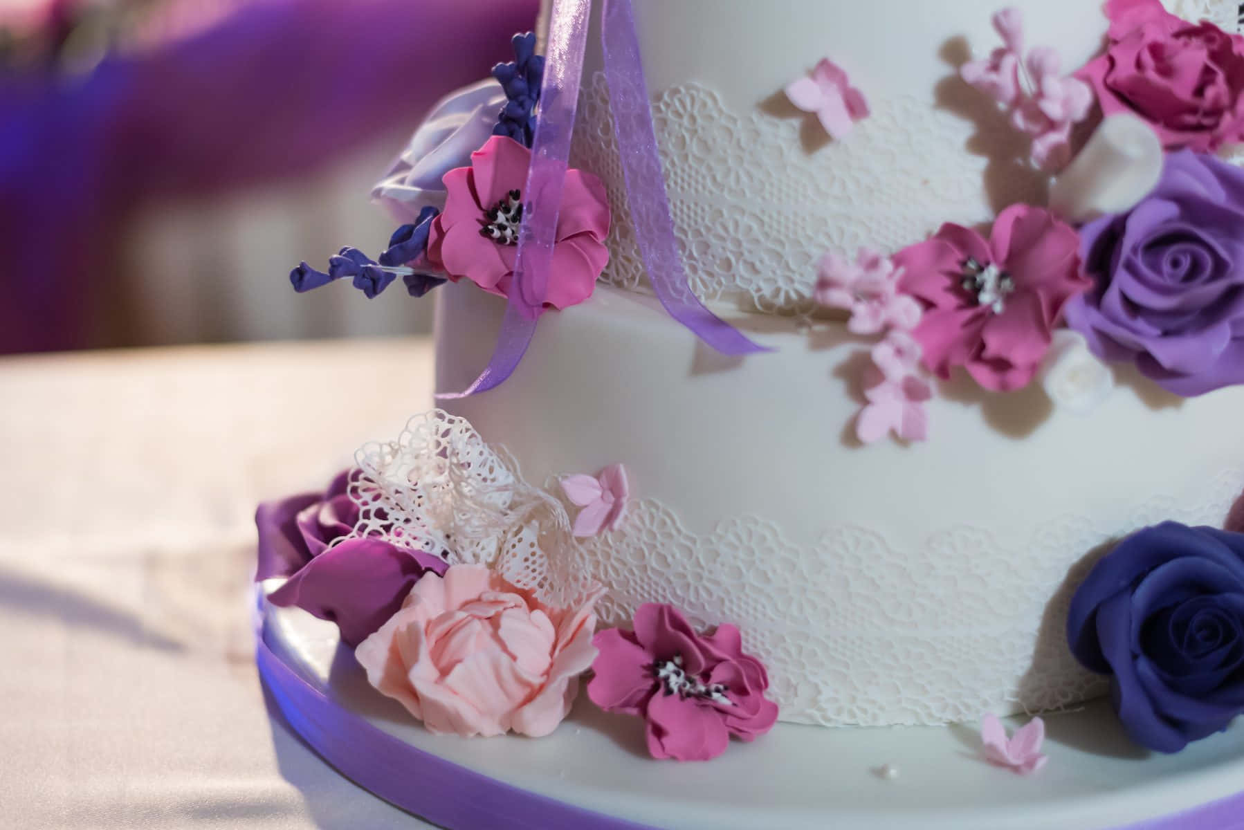 white wedding cake, pink purple and blue sugar flowers, lace, HD Desktop Wallpaper