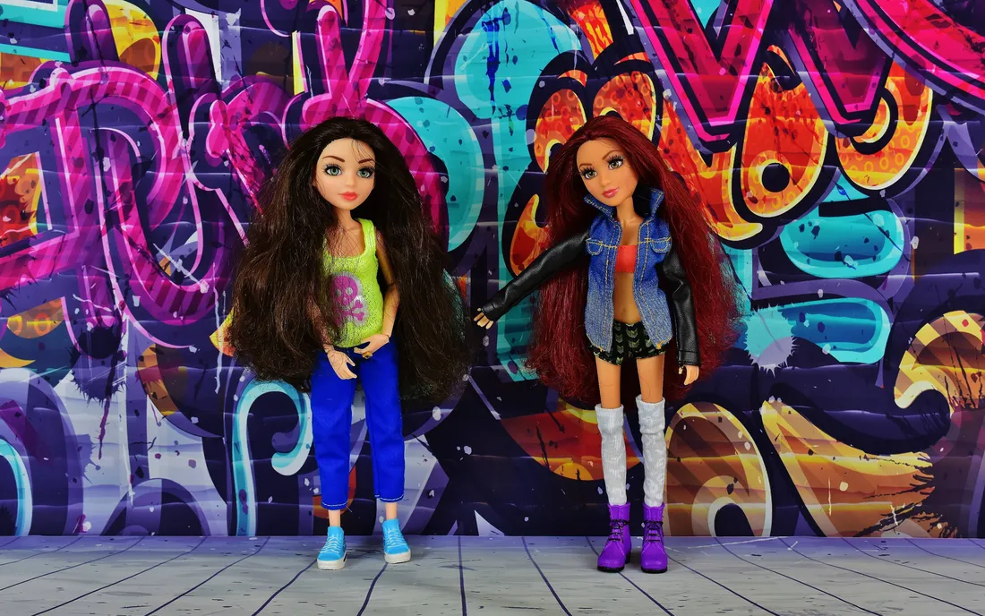 Cute Doll Couple