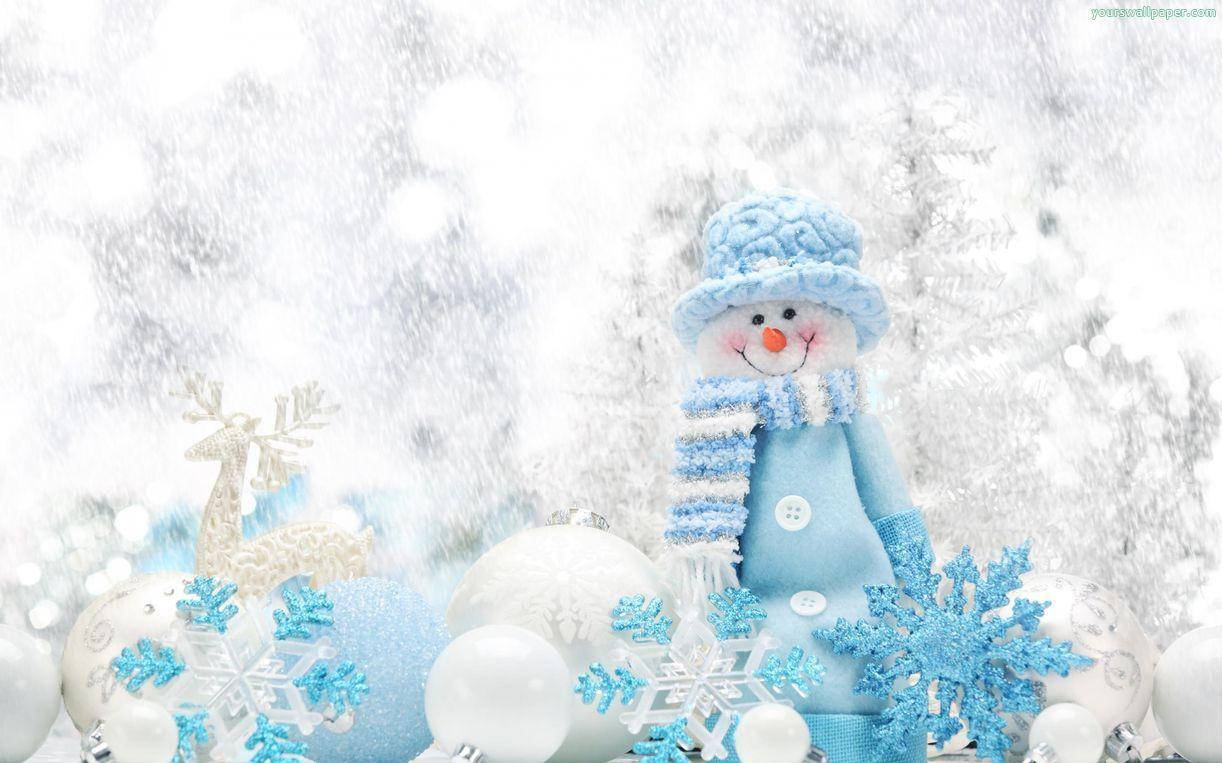 Cute Snow, blue knitted snowman, scarf, SD Desktop Wallpaper