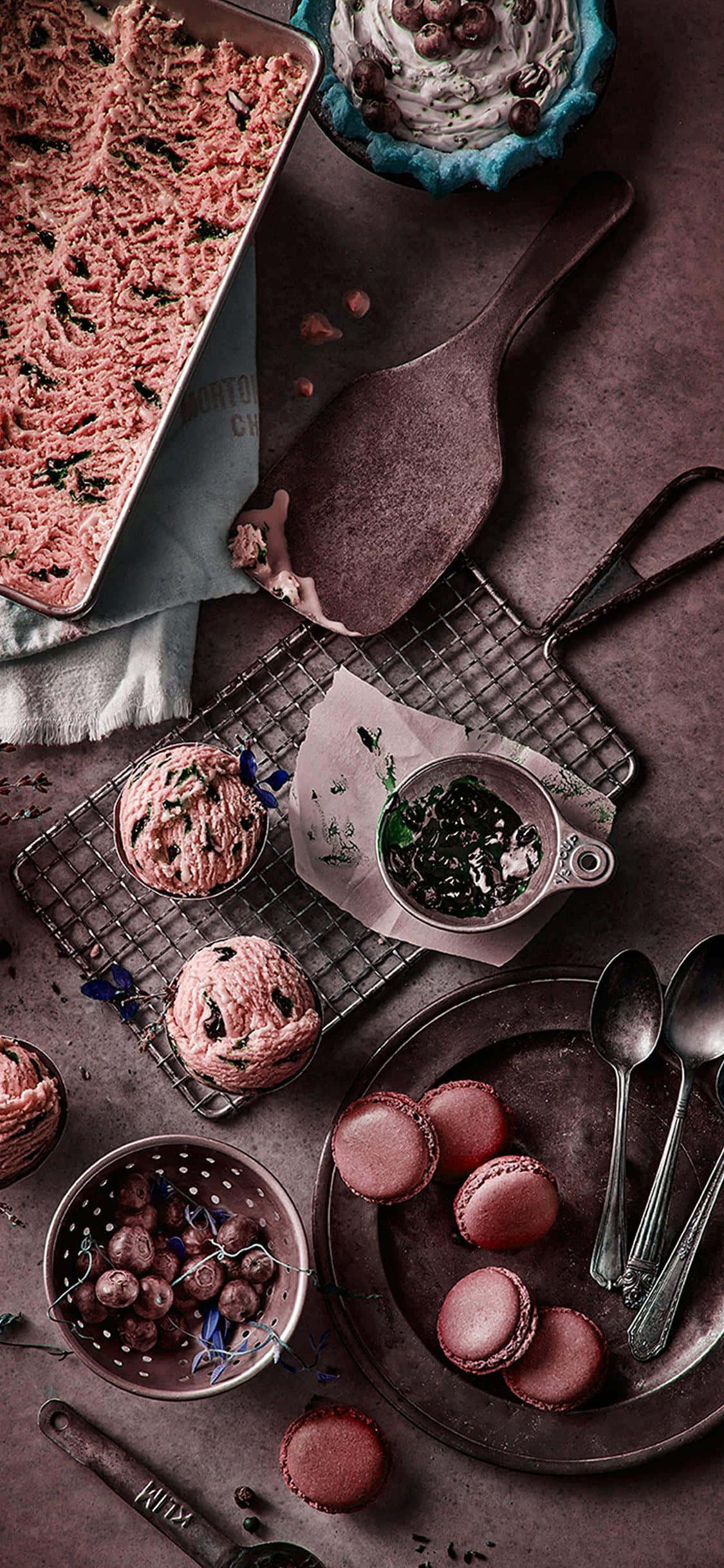Cute Food iPhone, rich pink ice cream, dark berries, Full HD Phone Wallpaper