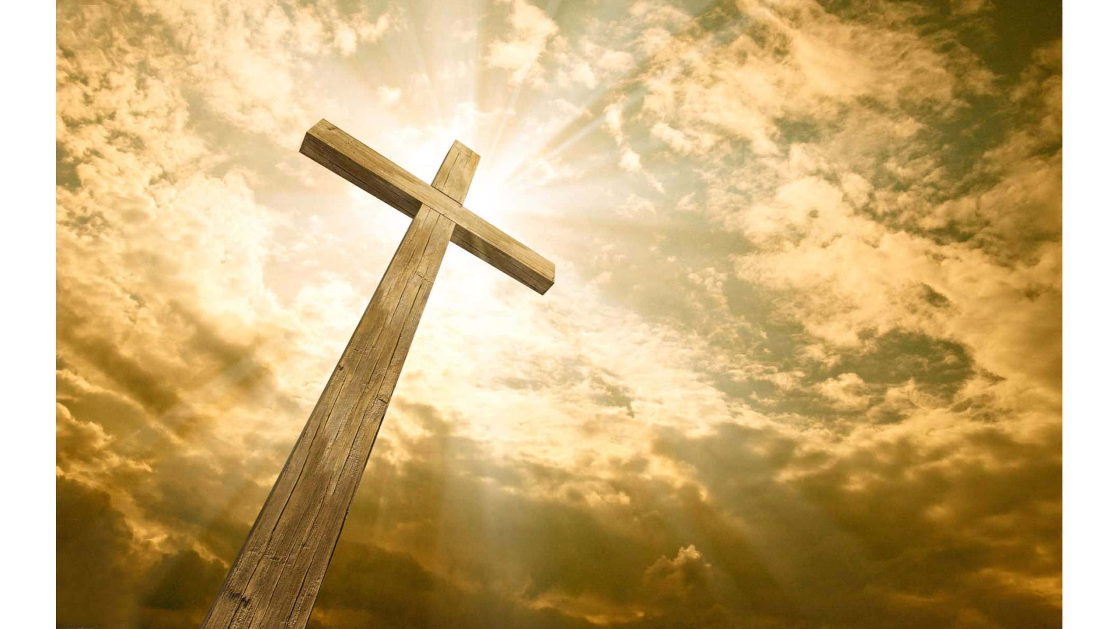 wooden cross, golden sky, radiant sunbeams, 4K Desktop Wallpaper