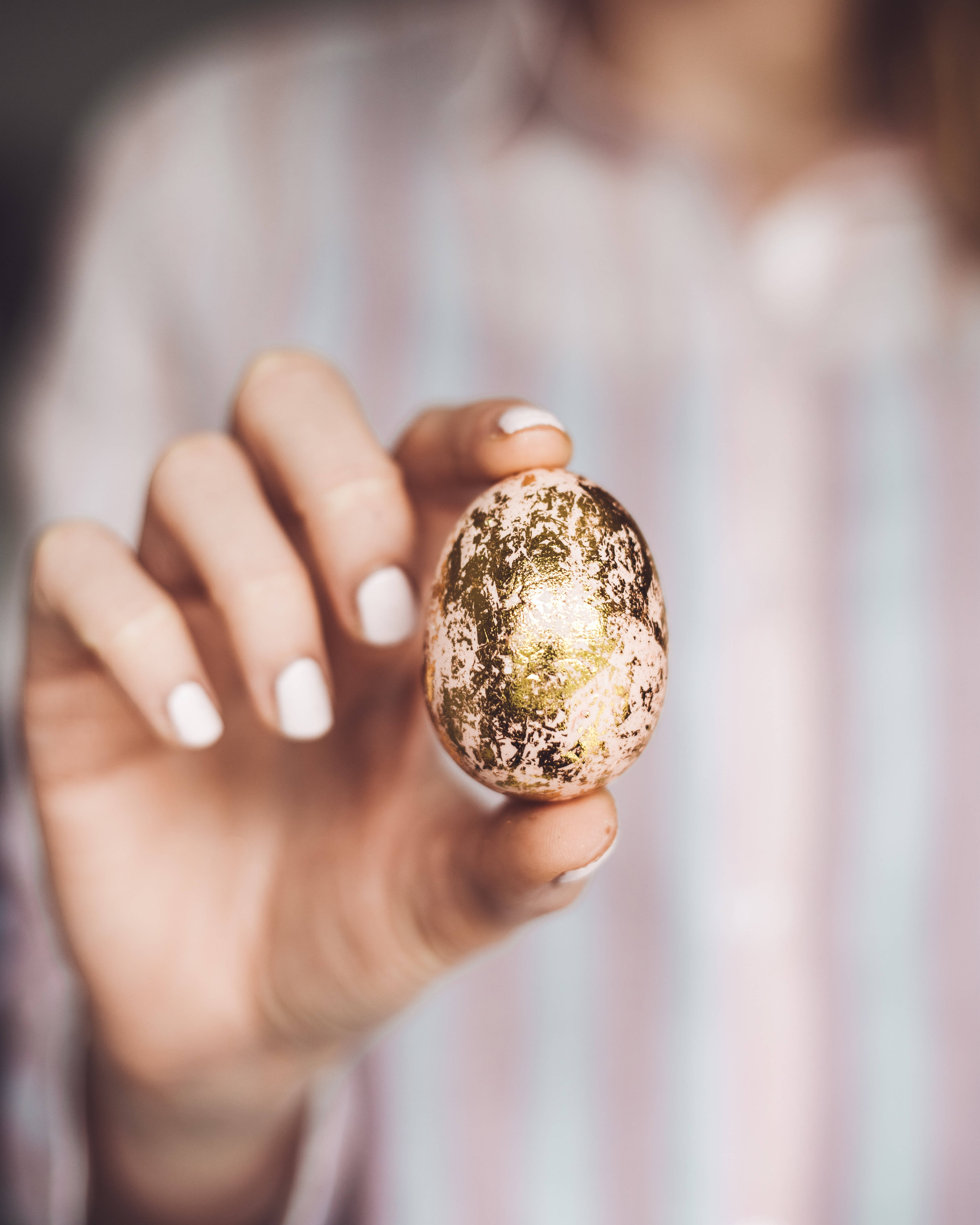 gold easter egg, speckled golden egg, white nails, 5K Phone Wallpaper