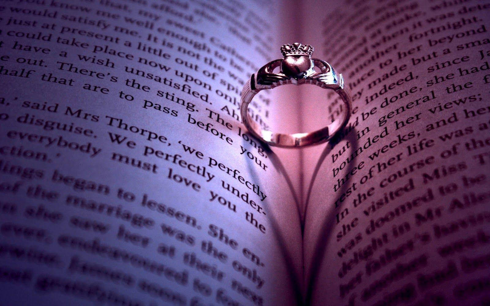 Cute Love Wedding Ring, silver Claddagh ring, heart, HD Desktop Wallpaper