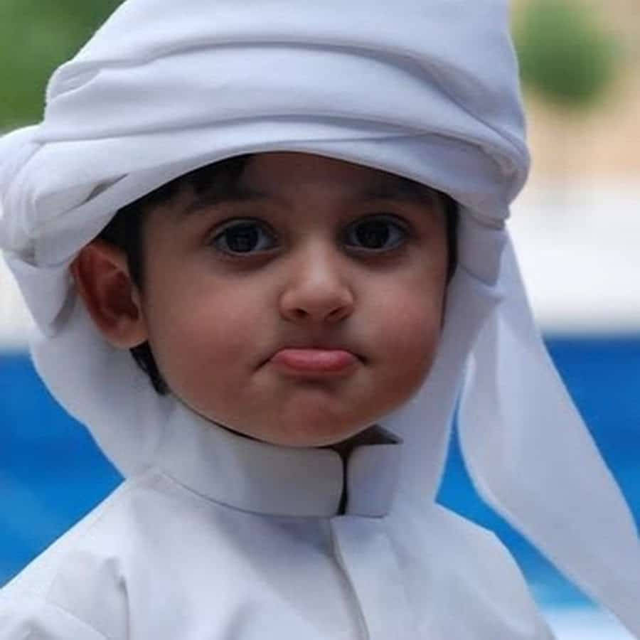 Islamic Boy, pouty lips, young child, SD Desktop Wallpaper