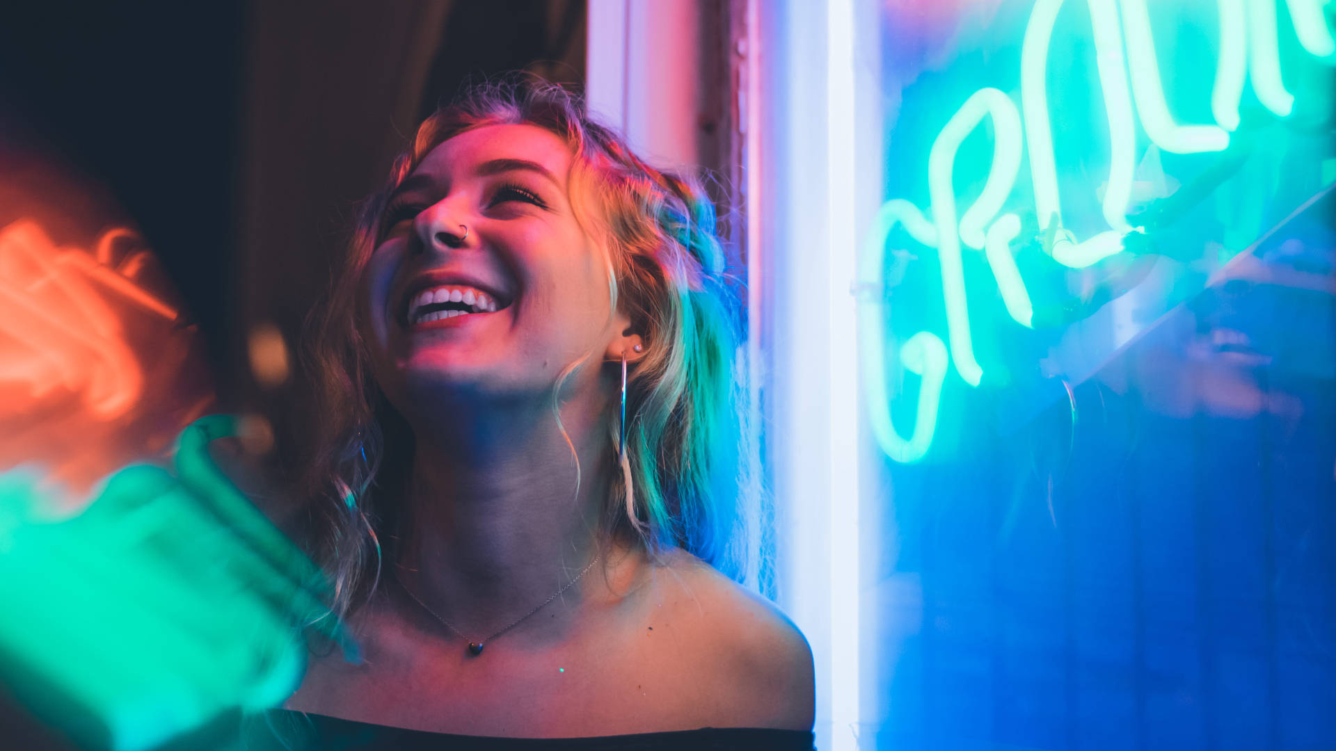 Happy Girl Neon Smile, neon lights, vibrant neon, Full HD Desktop Wallpaper