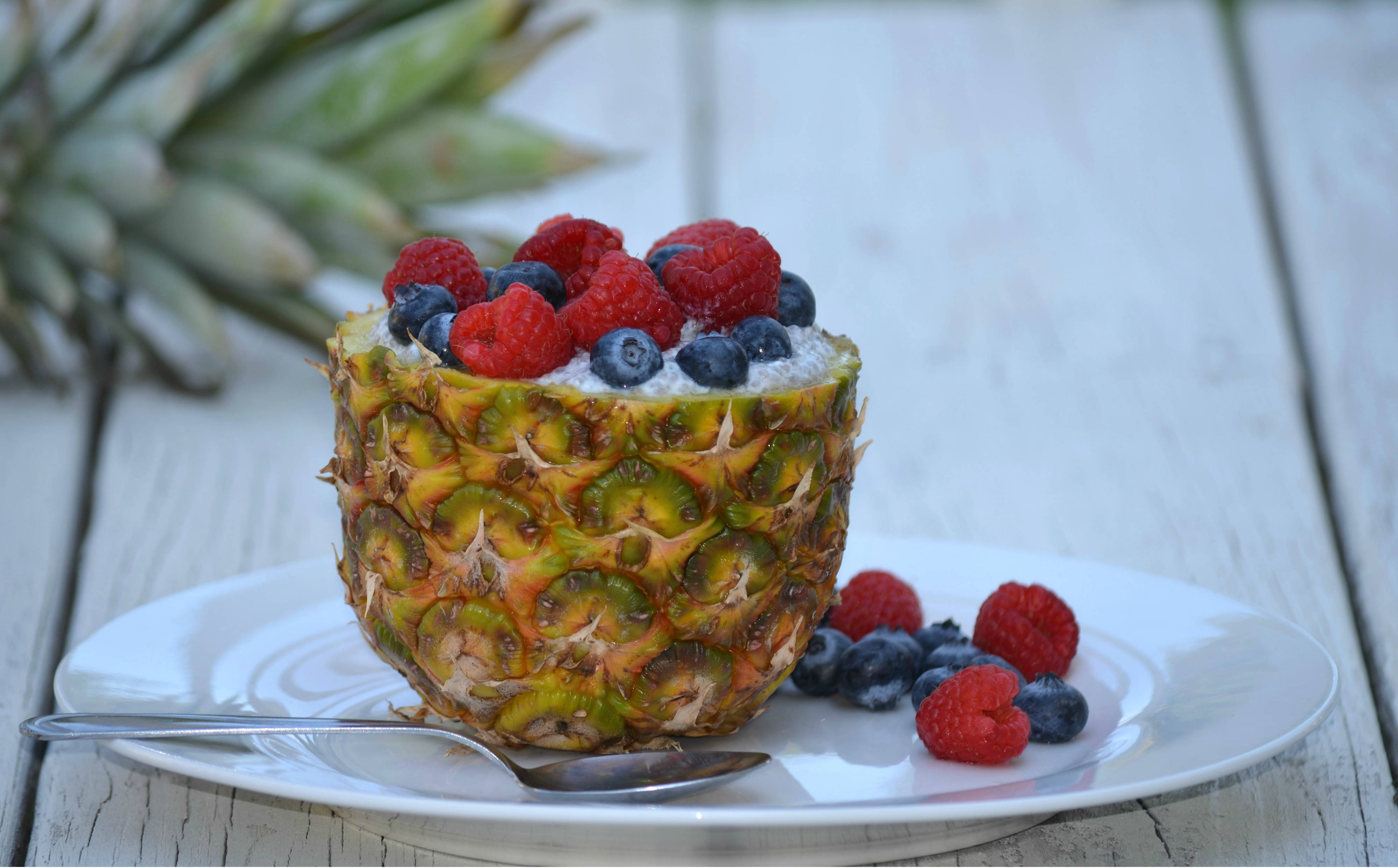 pineapple, raspberries, blueberries, 4K Desktop Wallpaper