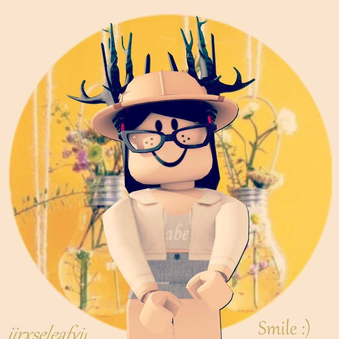 Roblox, smiling Roblox avatar, glasses, SD Desktop Wallpaper