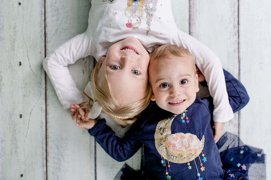 boy, cute sister, weathered wooden floor, SD Desktop Wallpaper
