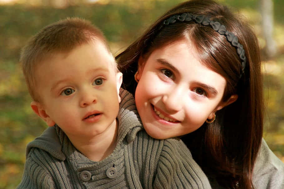 boy, cute sister, sunlit autumn park, SD Desktop Wallpaper