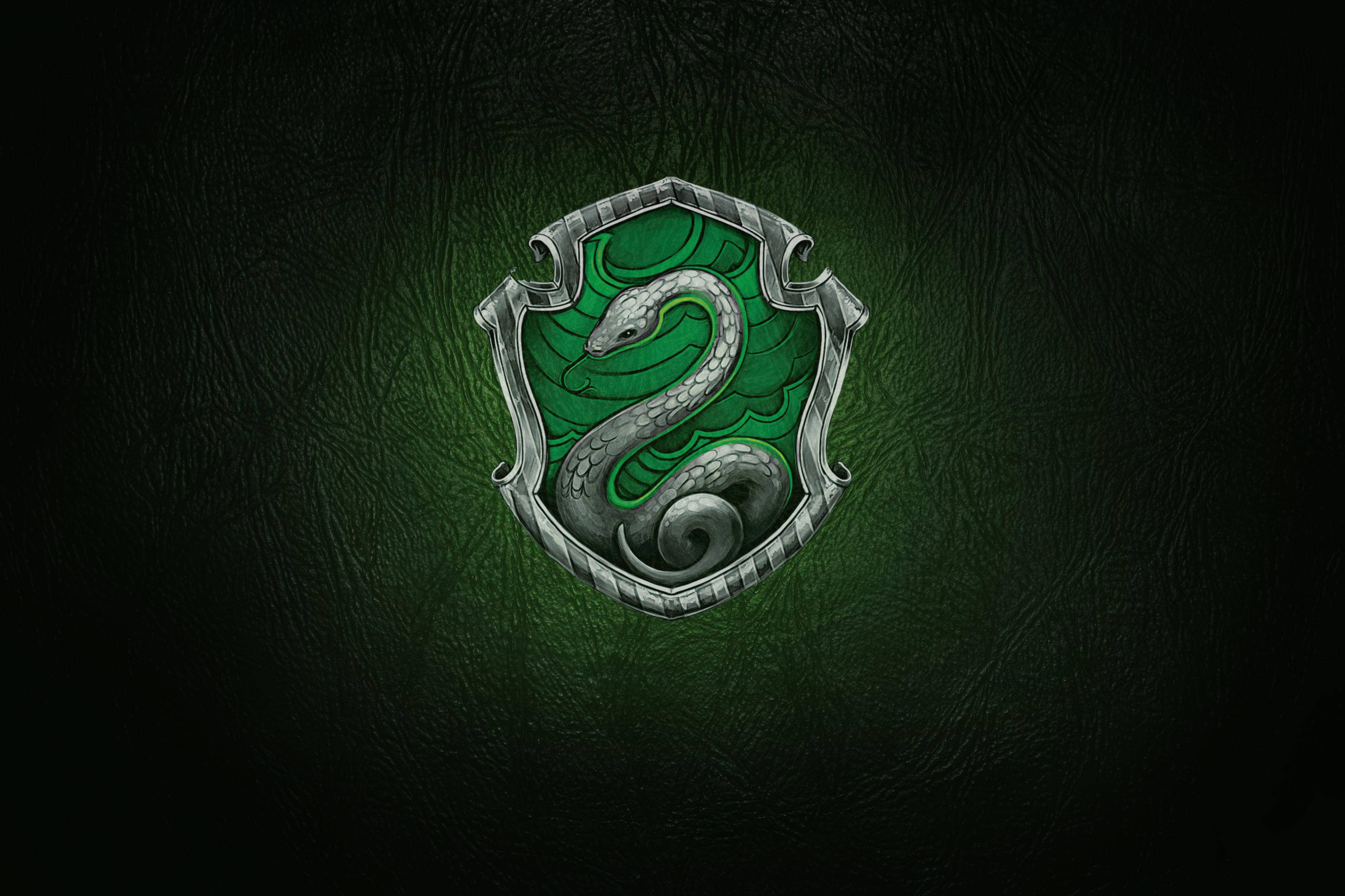 Slytherin Crest, metallic silver serpent, shield, 4K Desktop Wallpaper