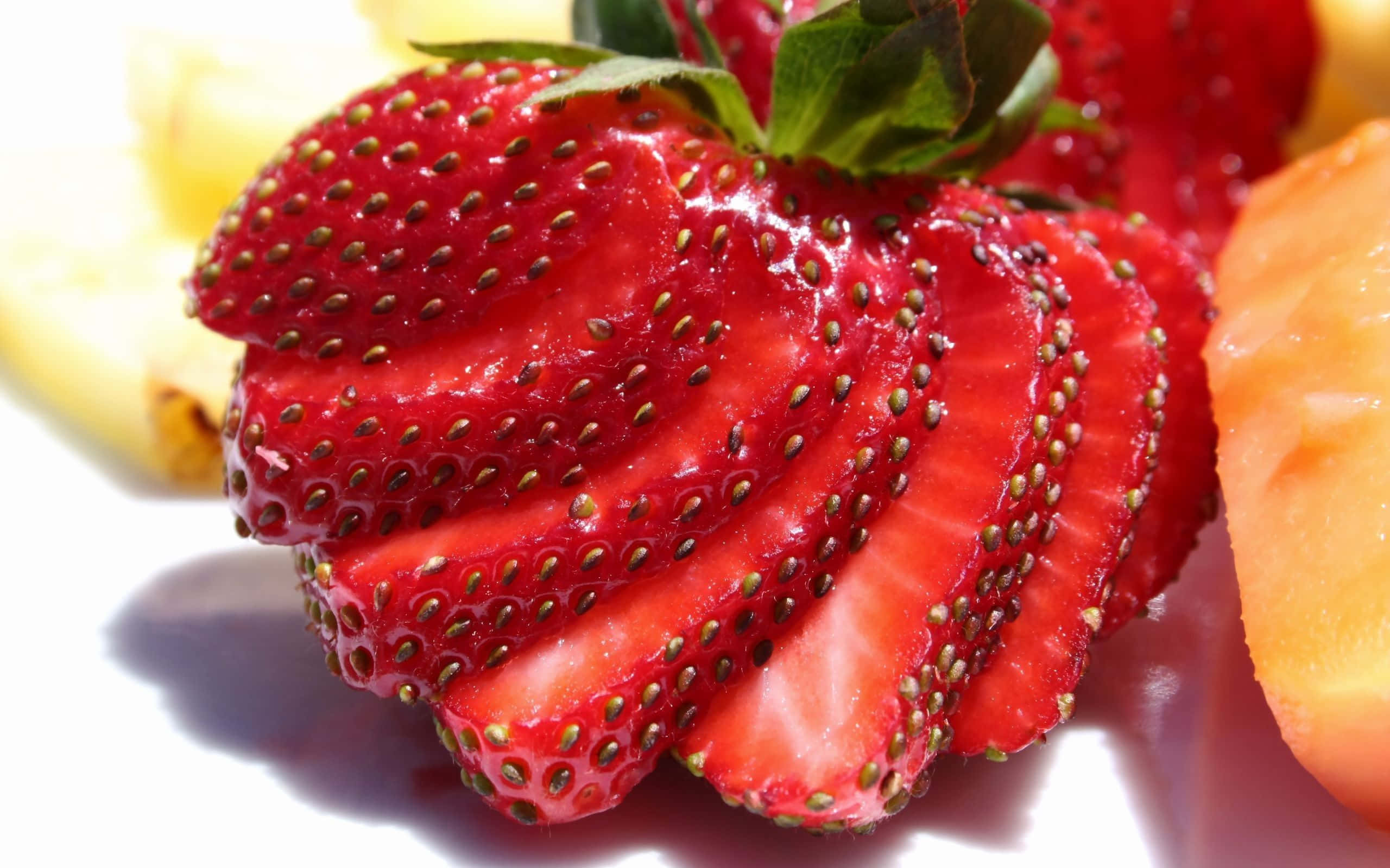 strawberry, pineapple, white plate, 2K Desktop Wallpaper