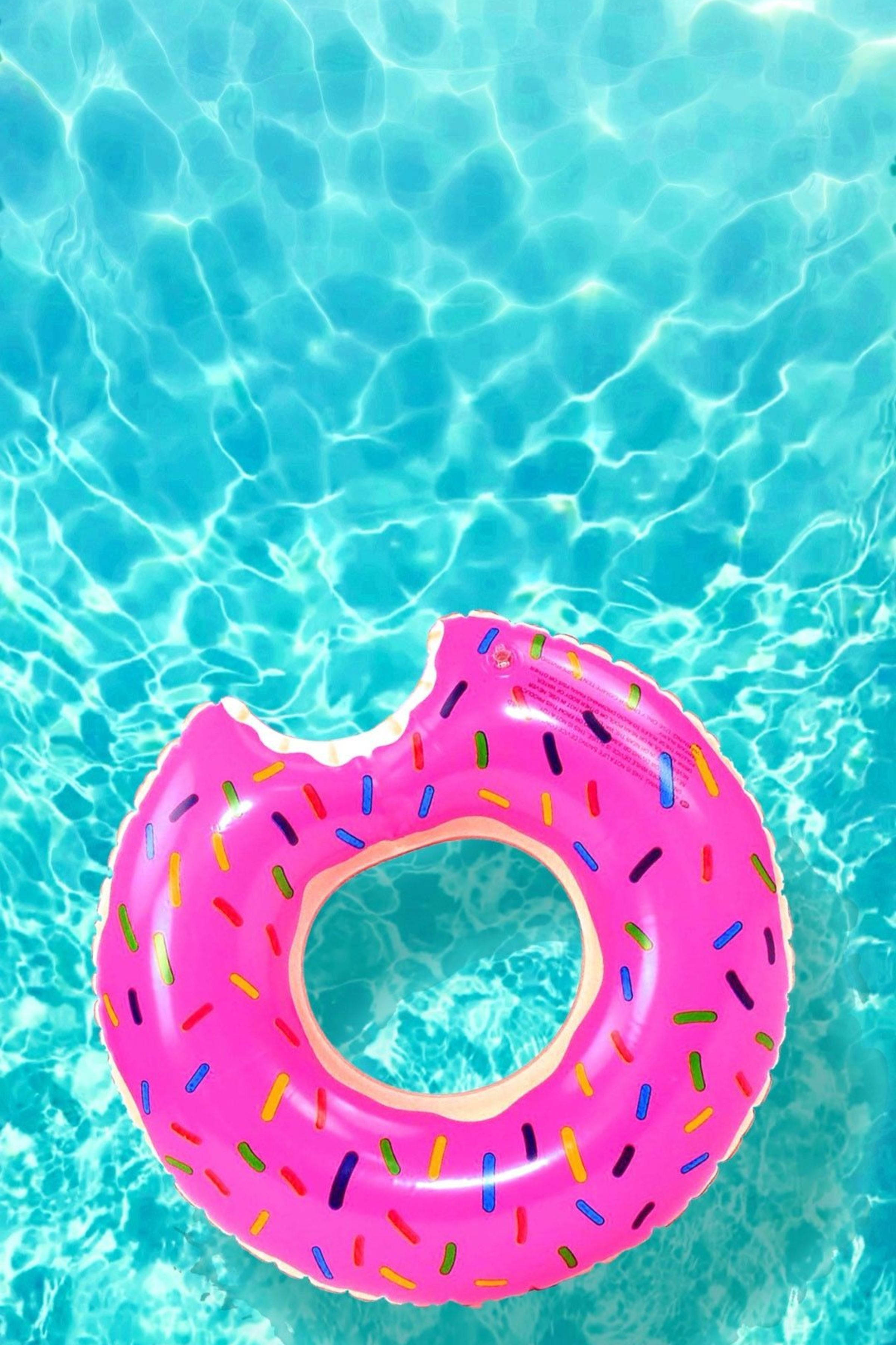 Cute Summer, fuchsia pink, donut-shaped pool float, 2K Phone Wallpaper