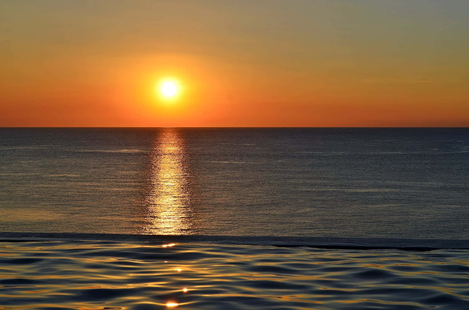 sunset, golden light, calm ocean waters, HD Desktop Wallpaper