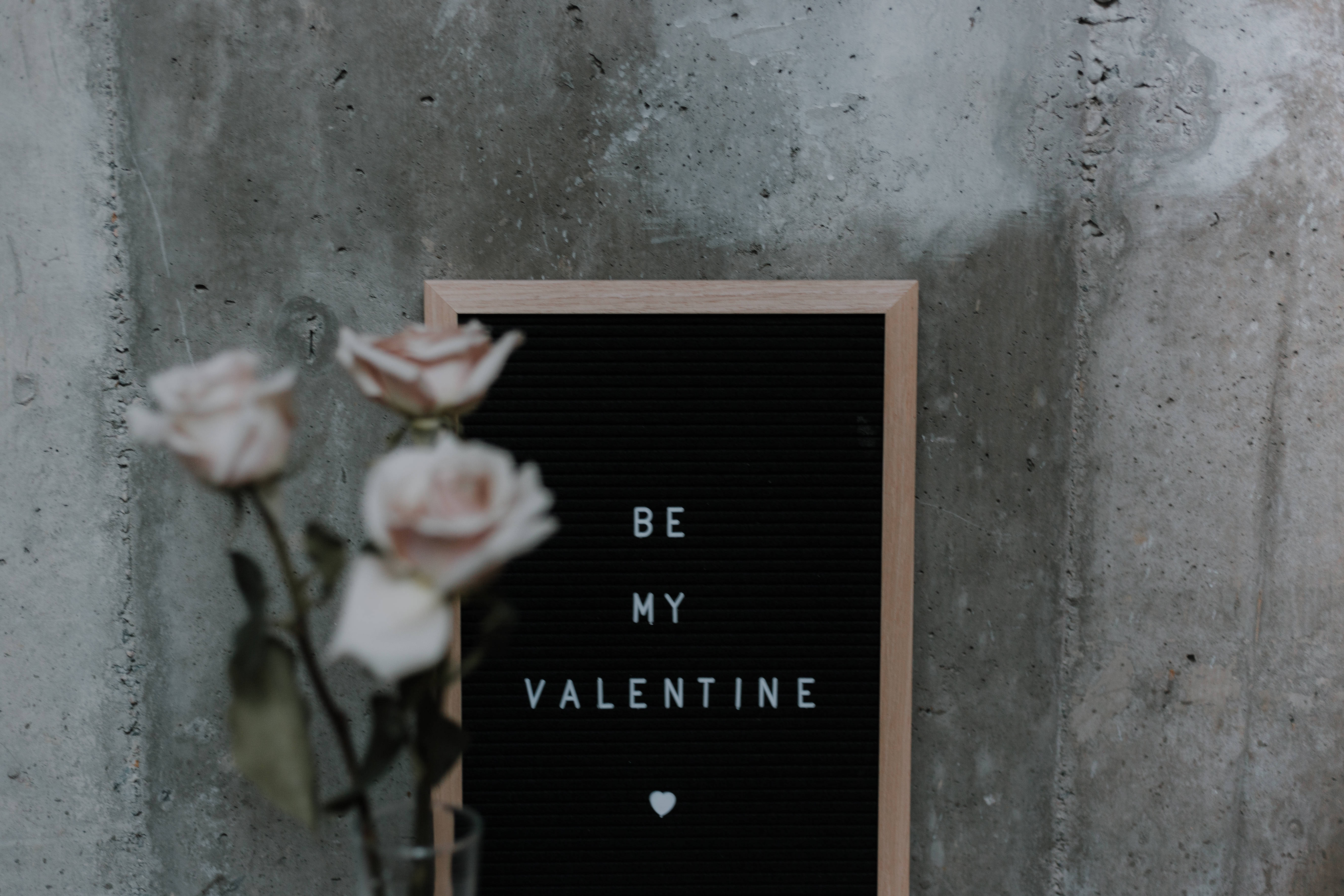 BE MY VALENTINE, heart, black letterboard, 5K Desktop Wallpaper