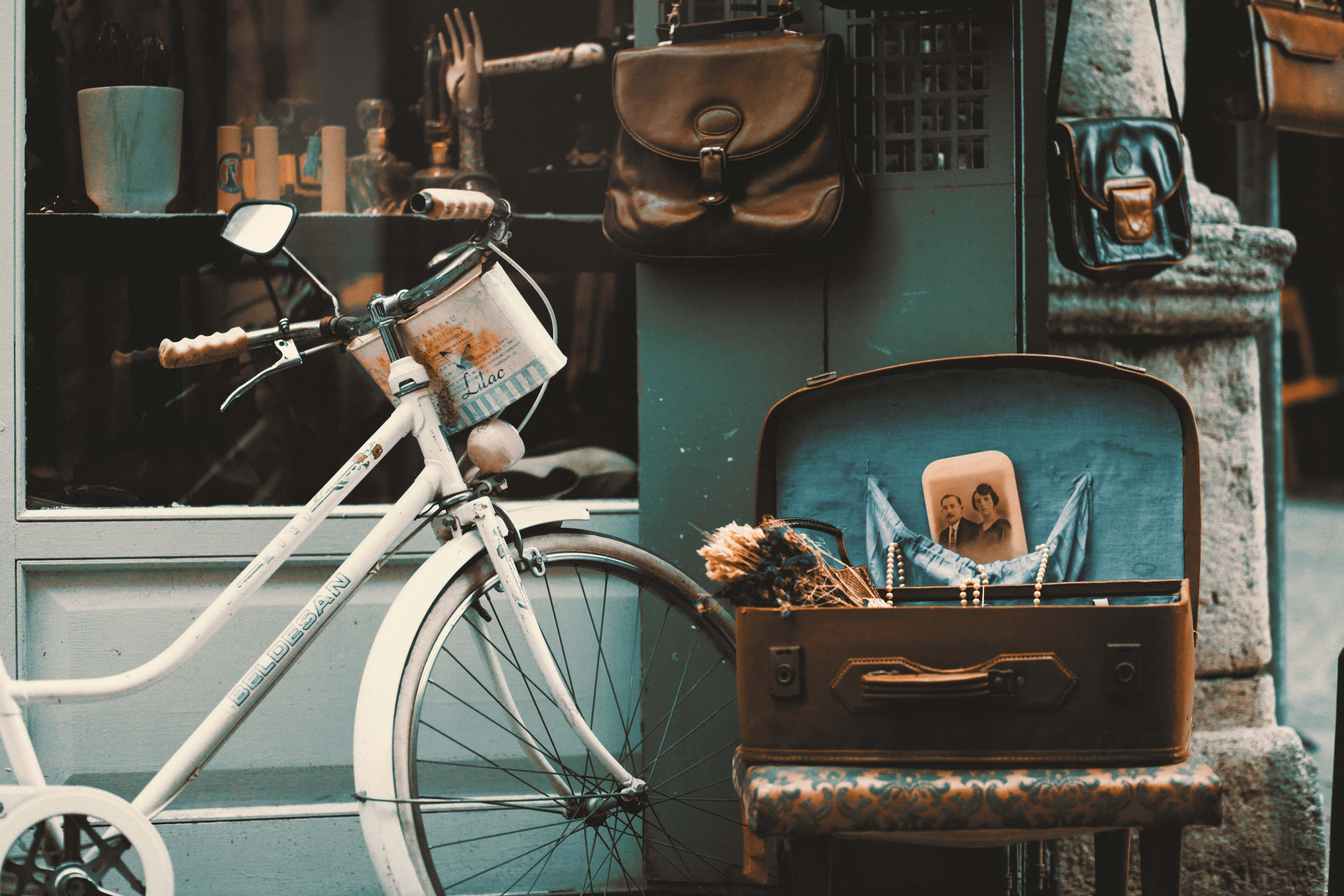 vintage white bicycle, open suitcase, photo, 5K Desktop Wallpaper