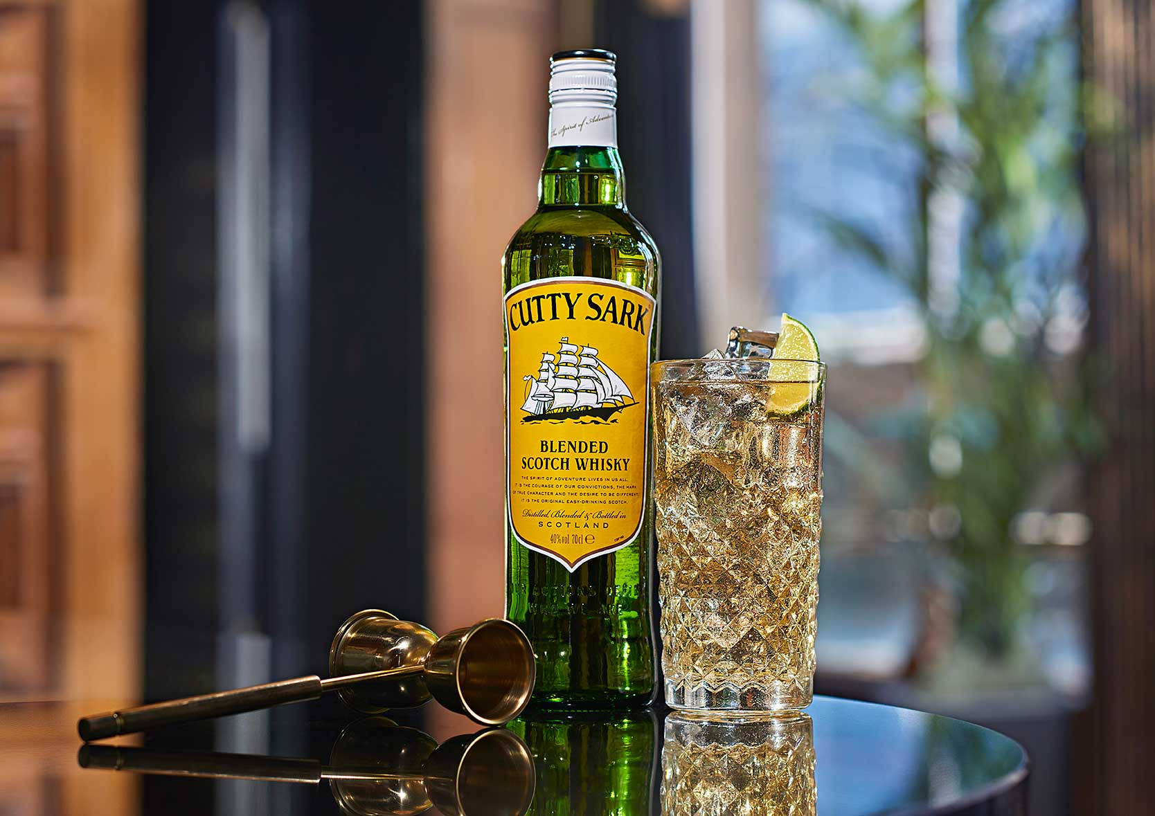 Cutty Sark, blended scotch whisky, rocks glass, HD Desktop Wallpaper