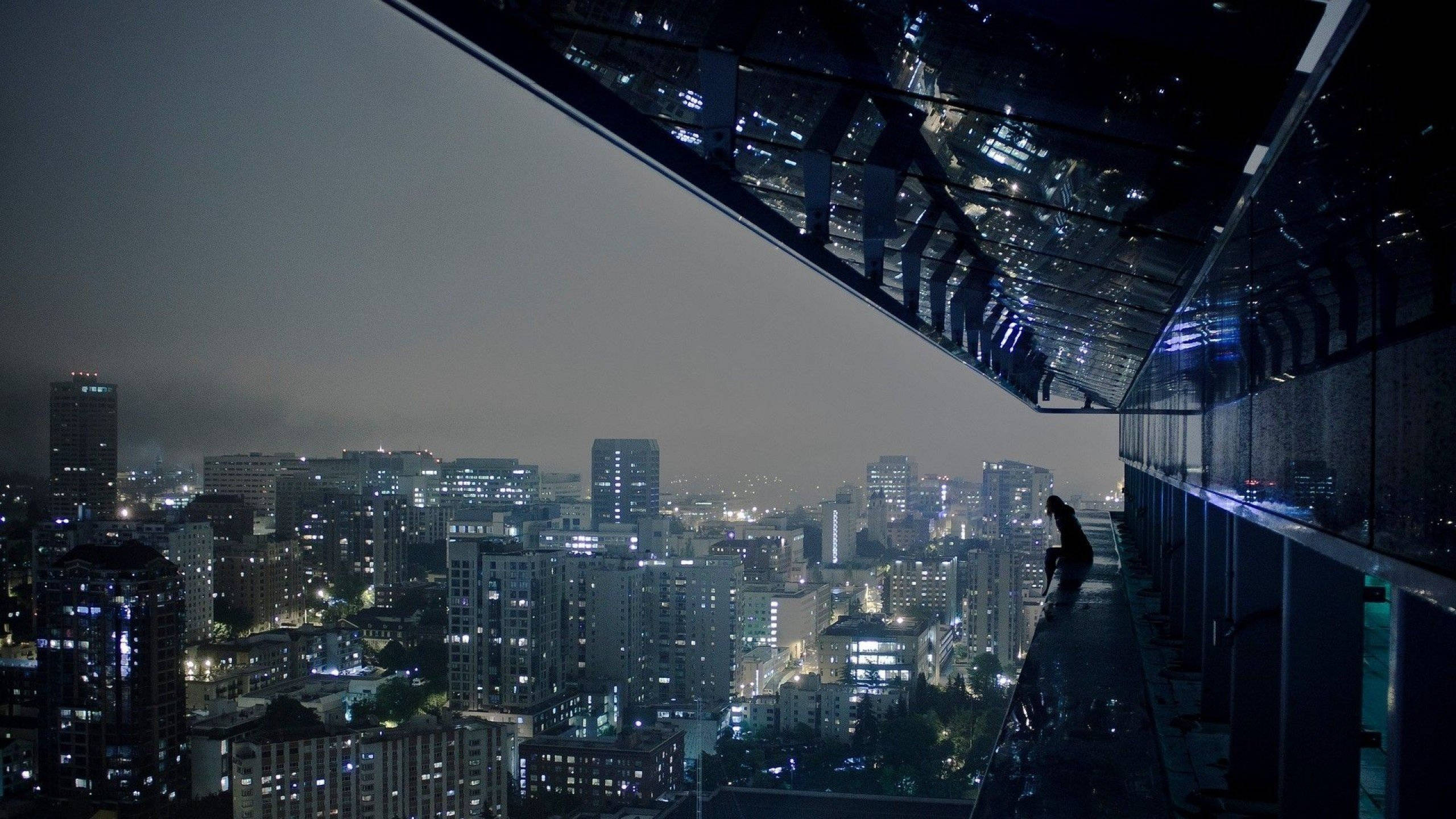 Cyberpunk 2560x1440, night lights, glass balcony, 2K Desktop Wallpaper