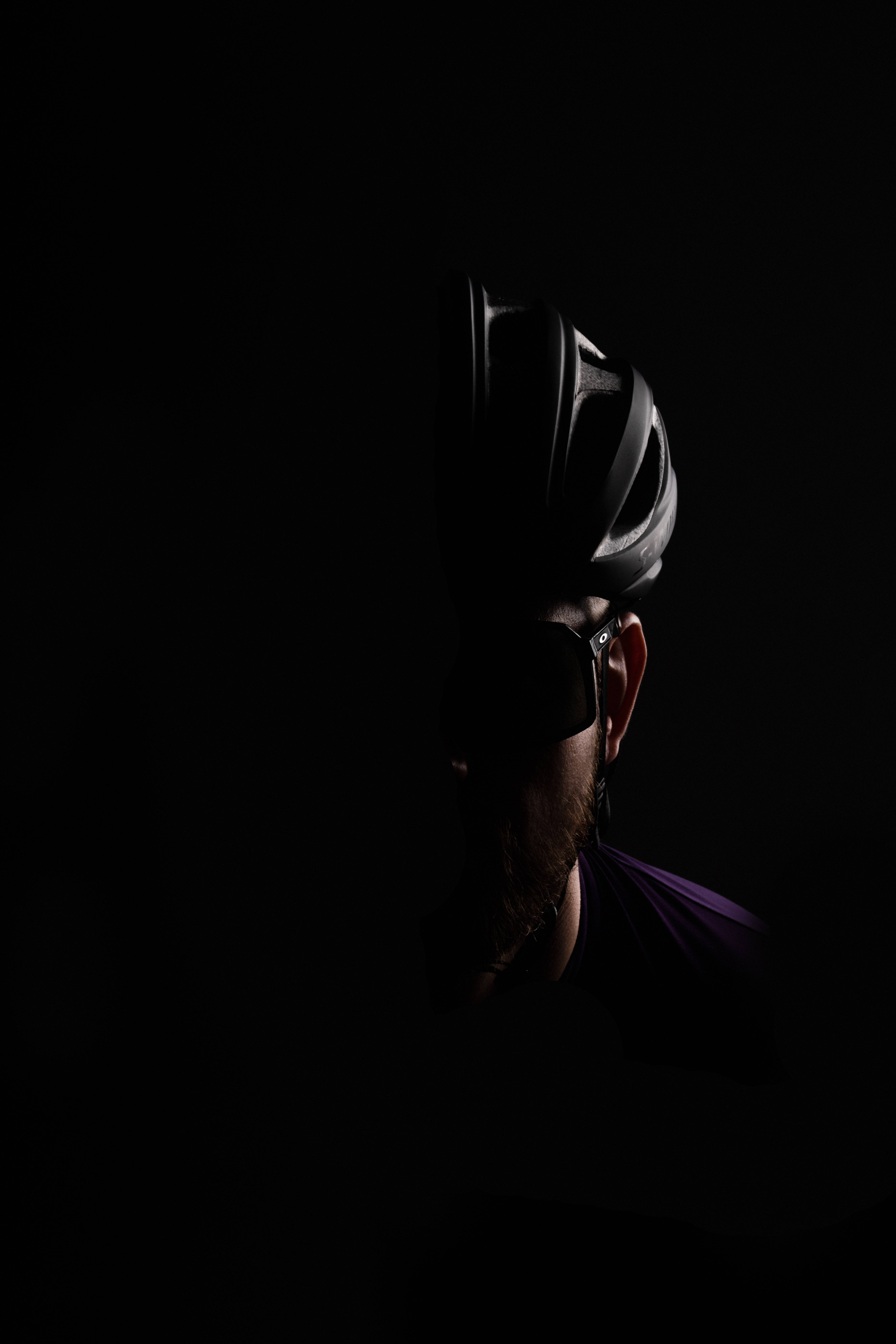 Cycling Man, black helmet, sunglasses, 8K Phone Wallpaper