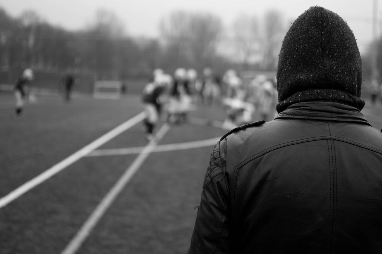 Cynical, hooded jacket, football game, HD Desktop Wallpaper