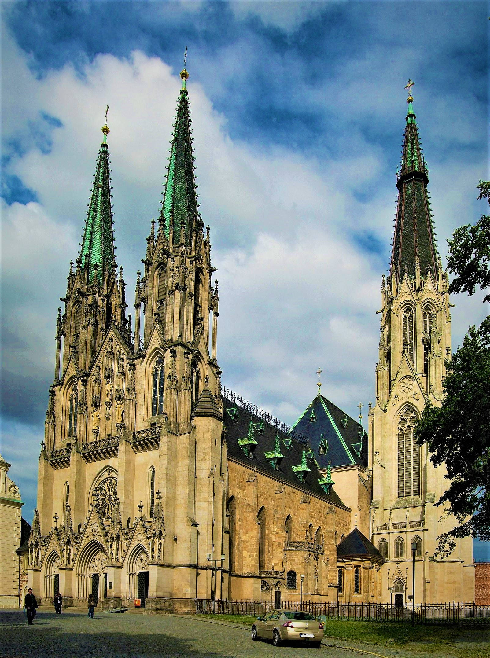 Czech Republic, Gothic cathedral, three towering spires, Full HD Phone Wallpaper