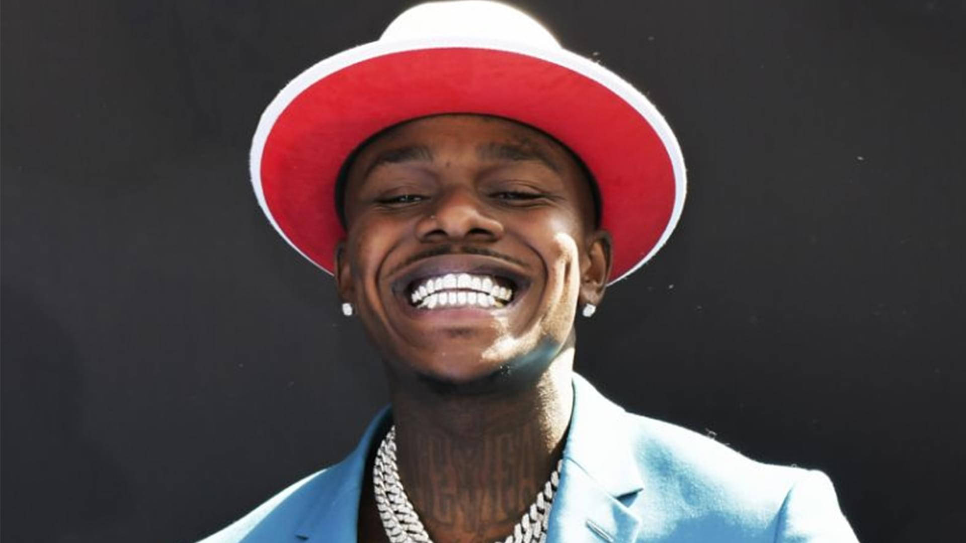 DaBaby, bright red and white hat, blue suit, Full HD Desktop Wallpaper