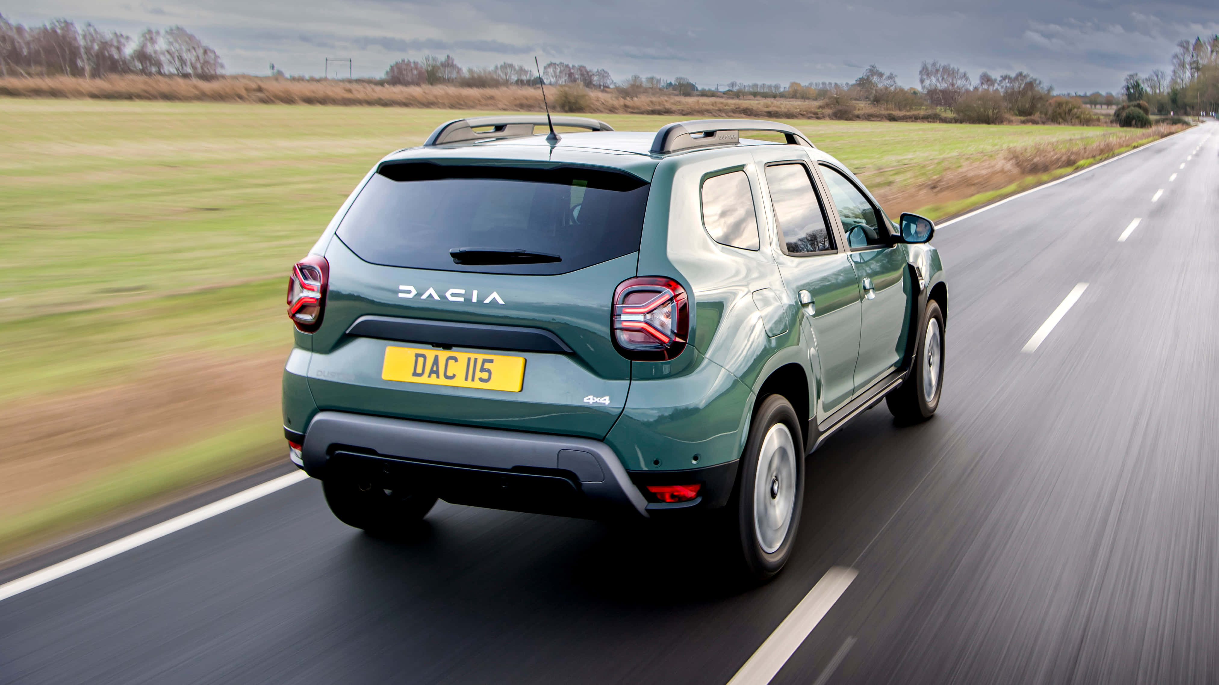 Dacia Duster, green, rural road, 4K Desktop Wallpaper