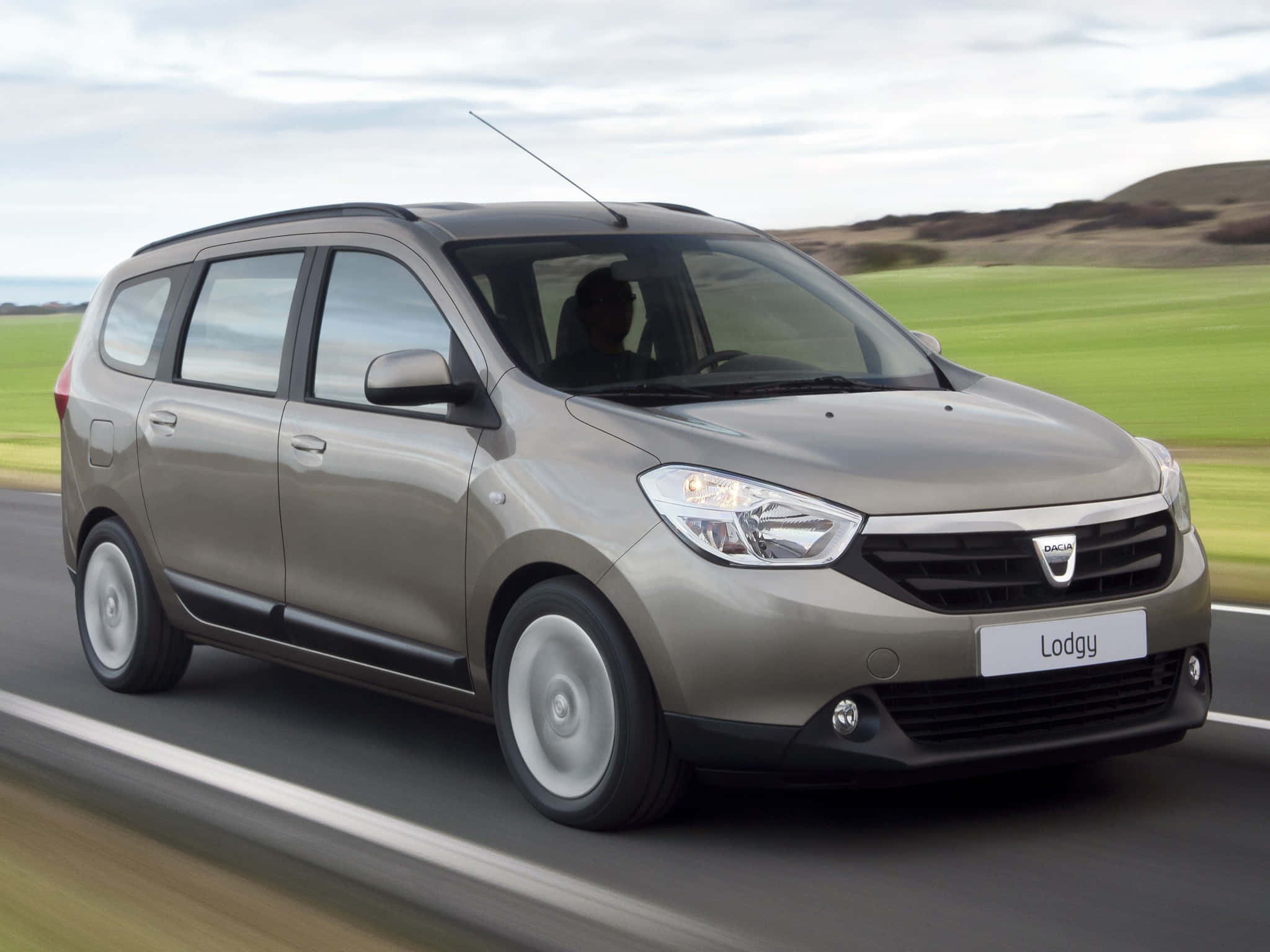 Dacia Lodgy, beige, open highway, Full HD Desktop Wallpaper