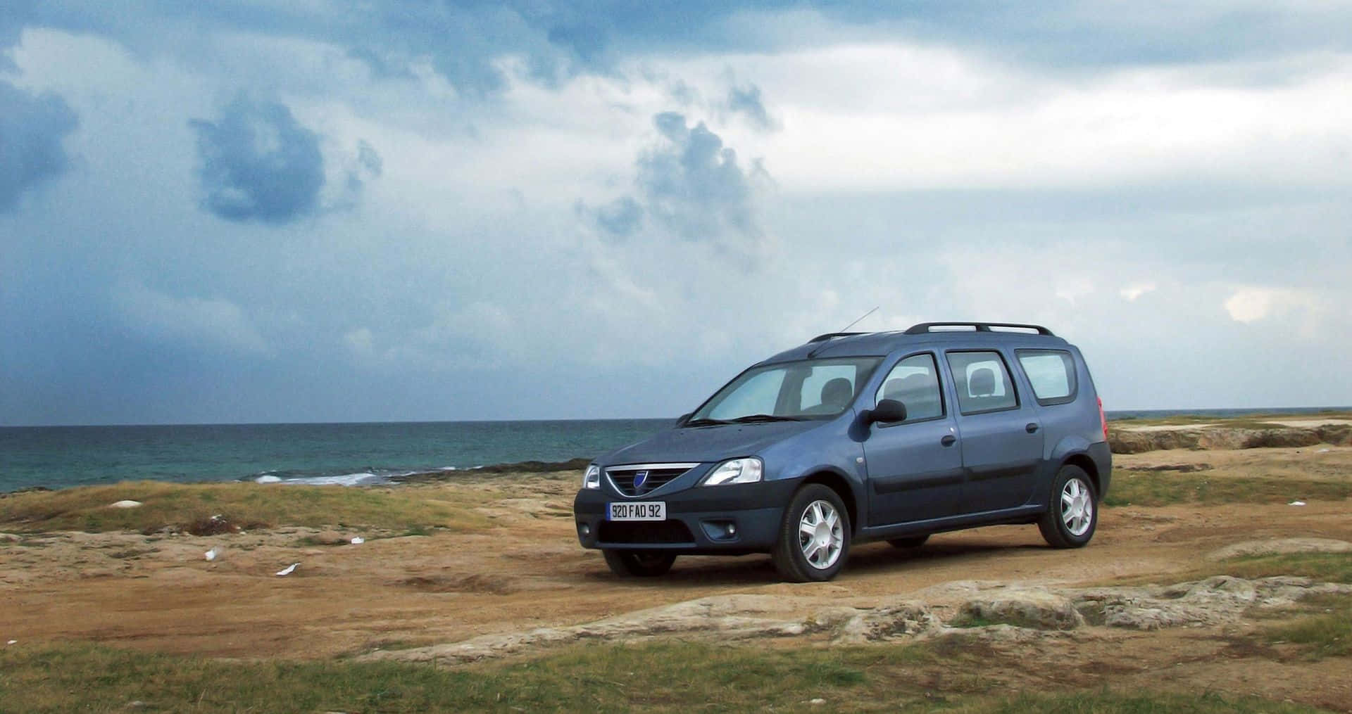 Dacia Logan, dark blue, station wagon, Full HD Desktop Wallpaper