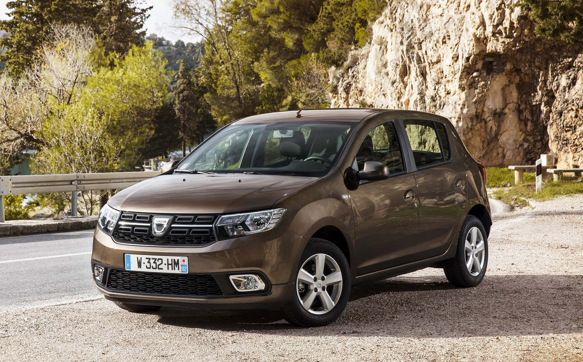 Dacia Sandero, gravel roadside, rocky cliff, Full HD Desktop Wallpaper