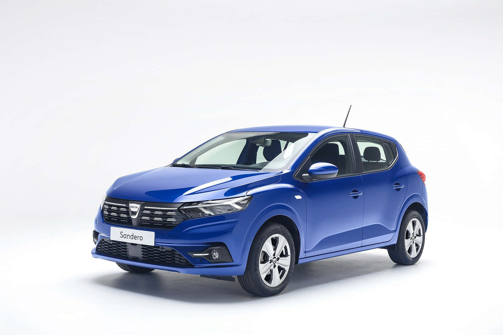 Dacia Sandero, vibrant blue, hatchback, HD Desktop Wallpaper