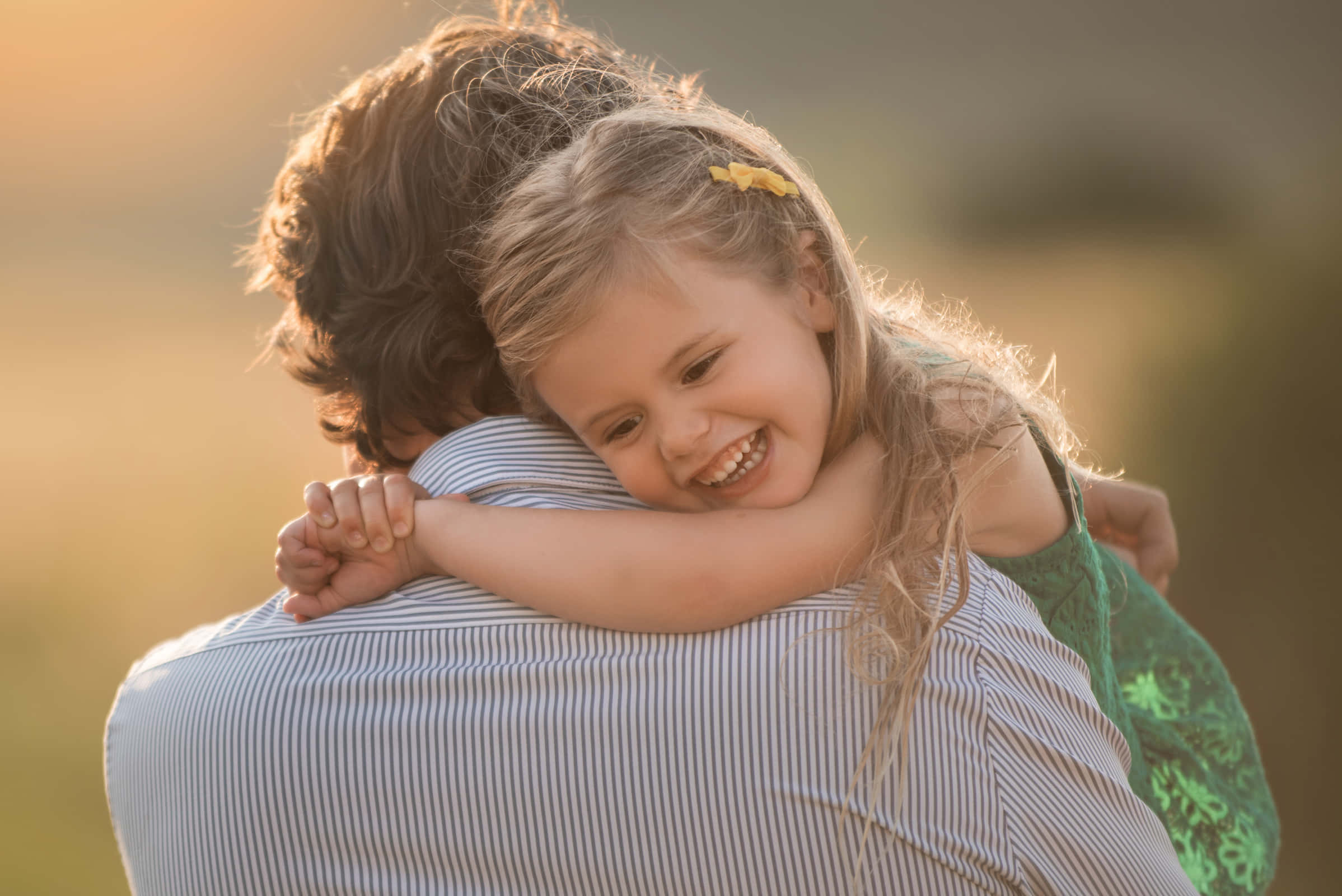 Daddy, yellow hair clip, golden sunlight, Full HD Desktop Wallpaper