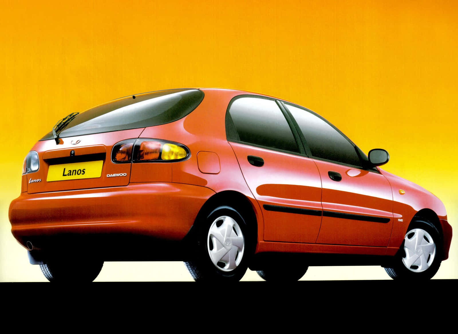 Daewoo Lanos, vibrant red, hatchback, HD Desktop Wallpaper