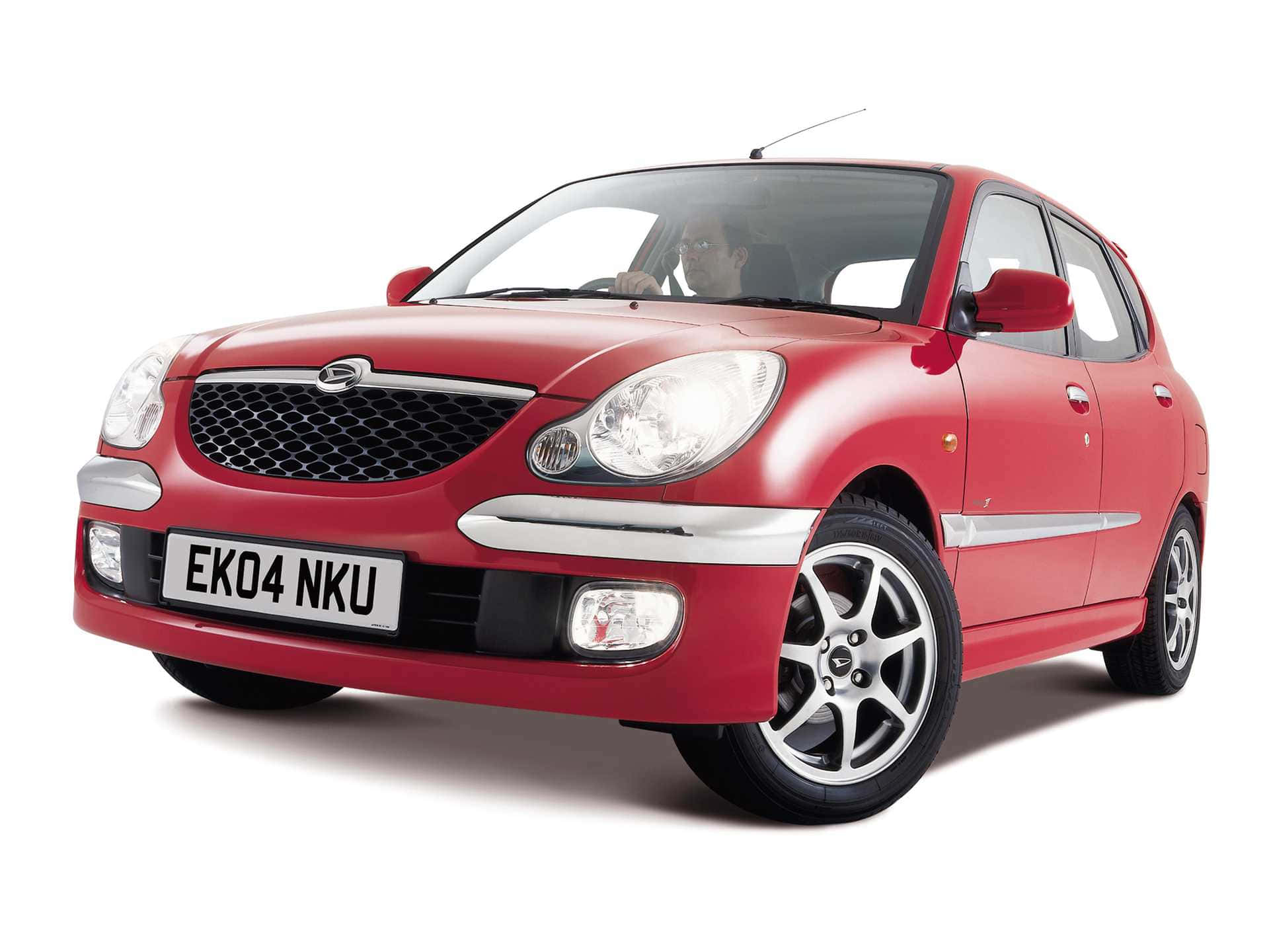 Daihatsu Sirion, glossy red, silver trim, Full HD Desktop Wallpaper