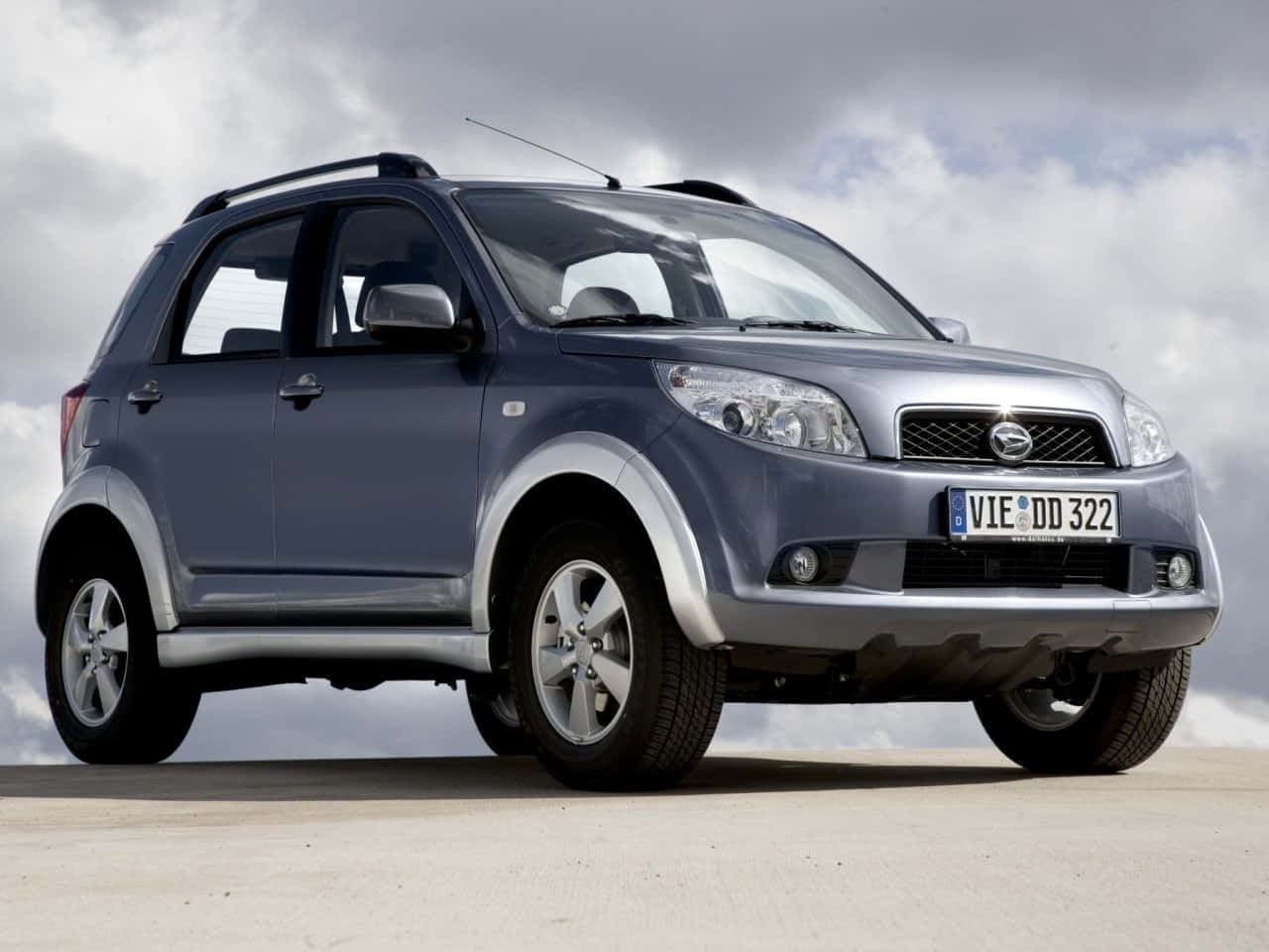 Daihatsu Terios, silver, modern headlights, HD Desktop Wallpaper