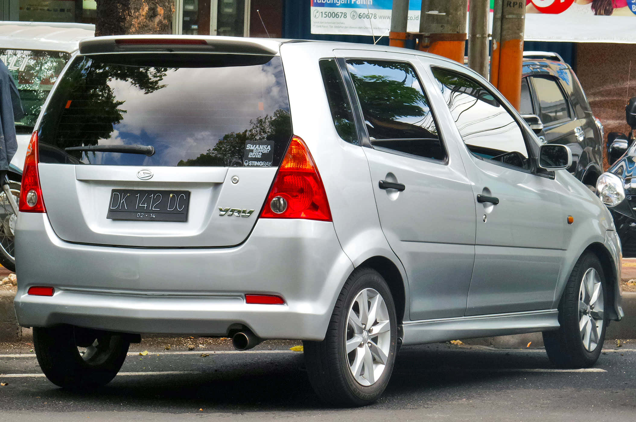 Daihatsu YRV, silver, compact car, Full HD Desktop Wallpaper