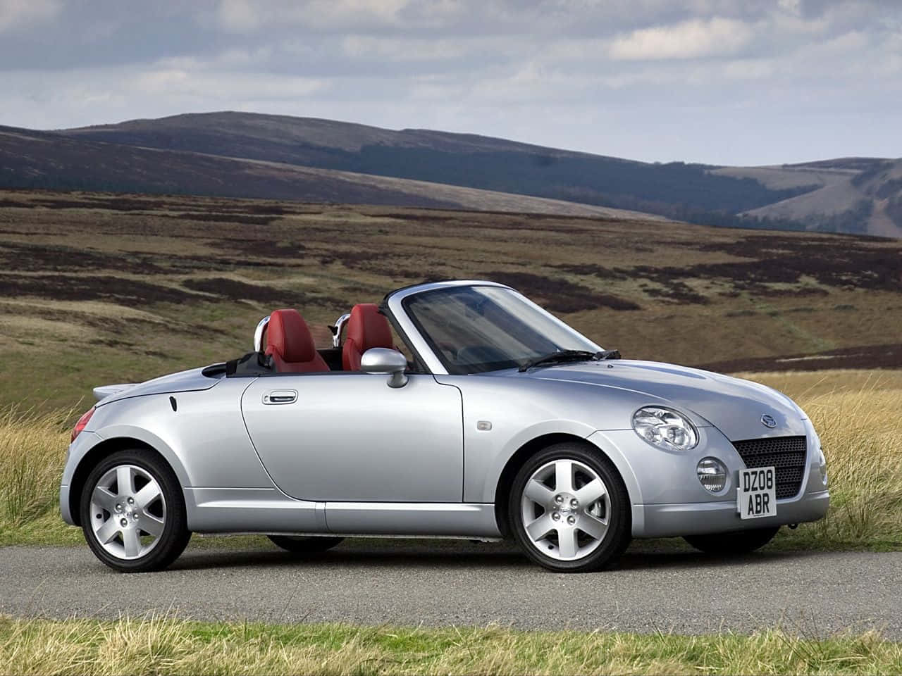 Daihatsu, silver convertible sports car, red seats, HD Desktop Wallpaper