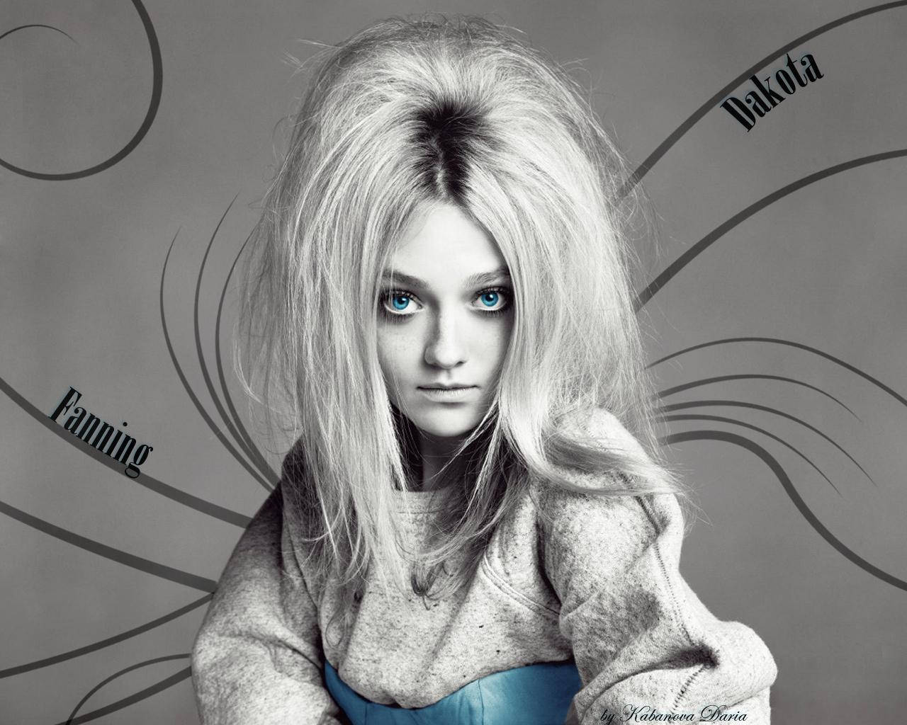 Dakota Fanning, 2010 Spring V Magazine Photoshoot, black and white portrait, HD Desktop Wallpaper