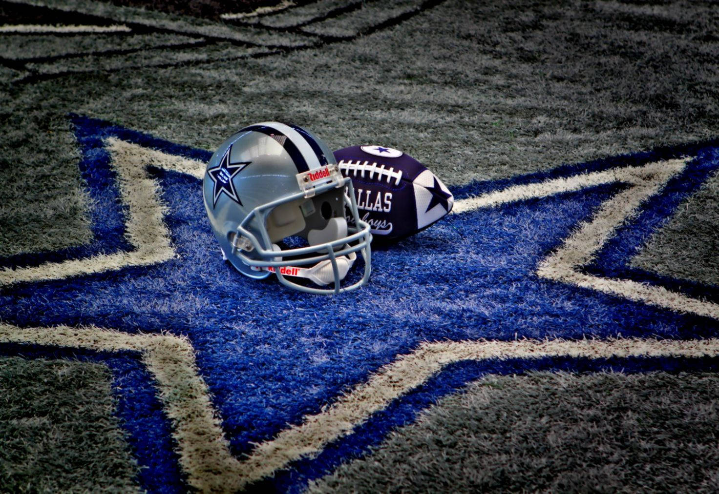 Dallas Cowboys, grey helmet, blue star logo, HD Desktop Wallpaper